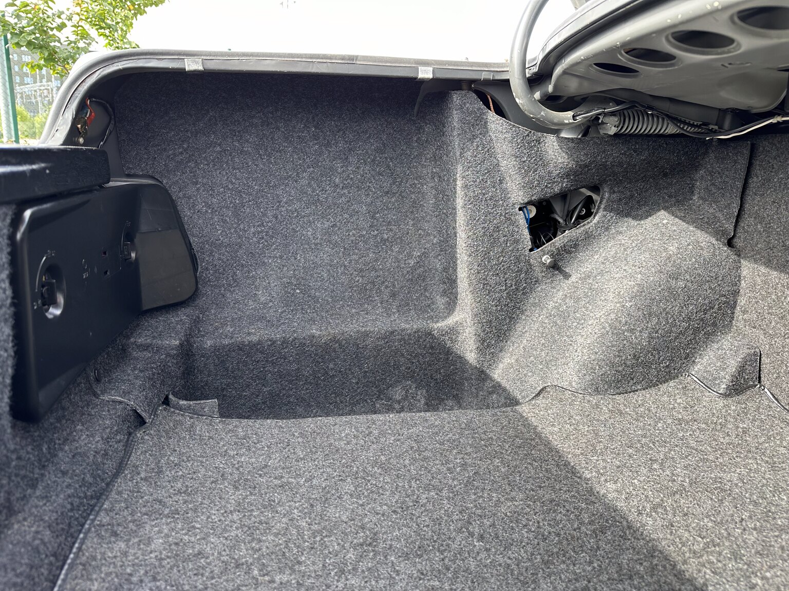 Innenraumfoto von 1987 Mercedes 300 SE