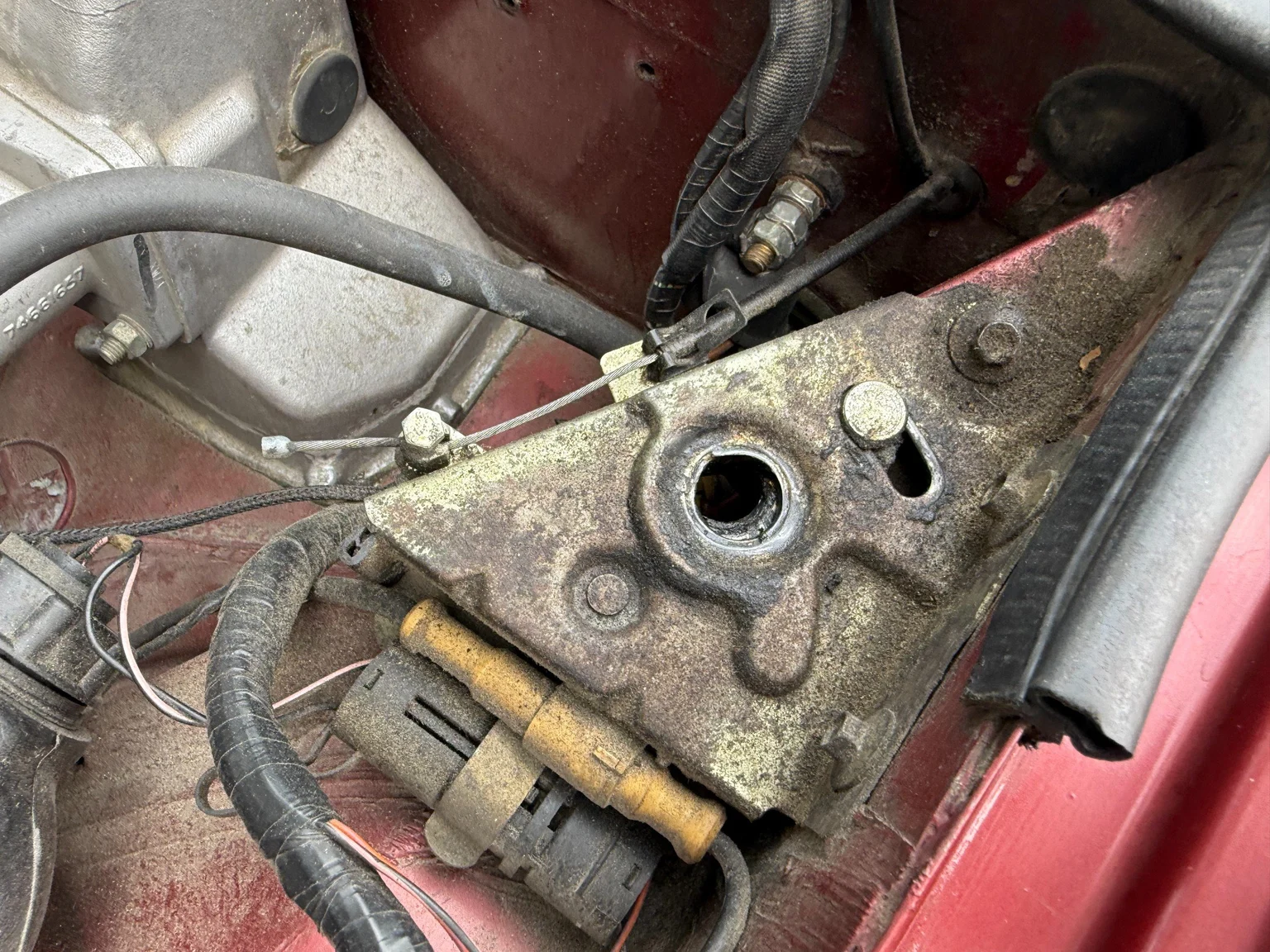 Image of 1988 Daimler Six mechanics (21)