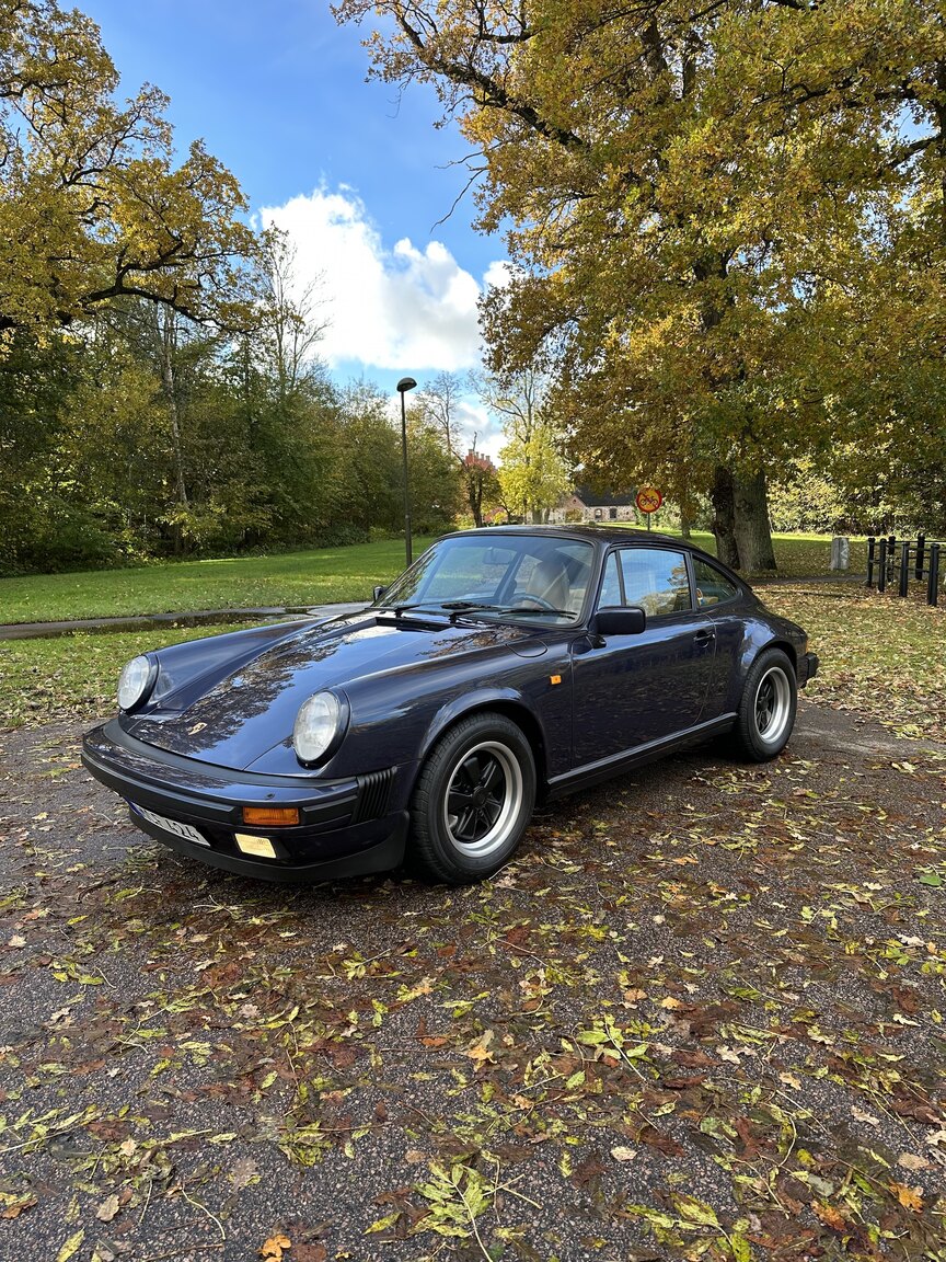 Aussenfoto 1986 Porsche 911 Carrera 3.2