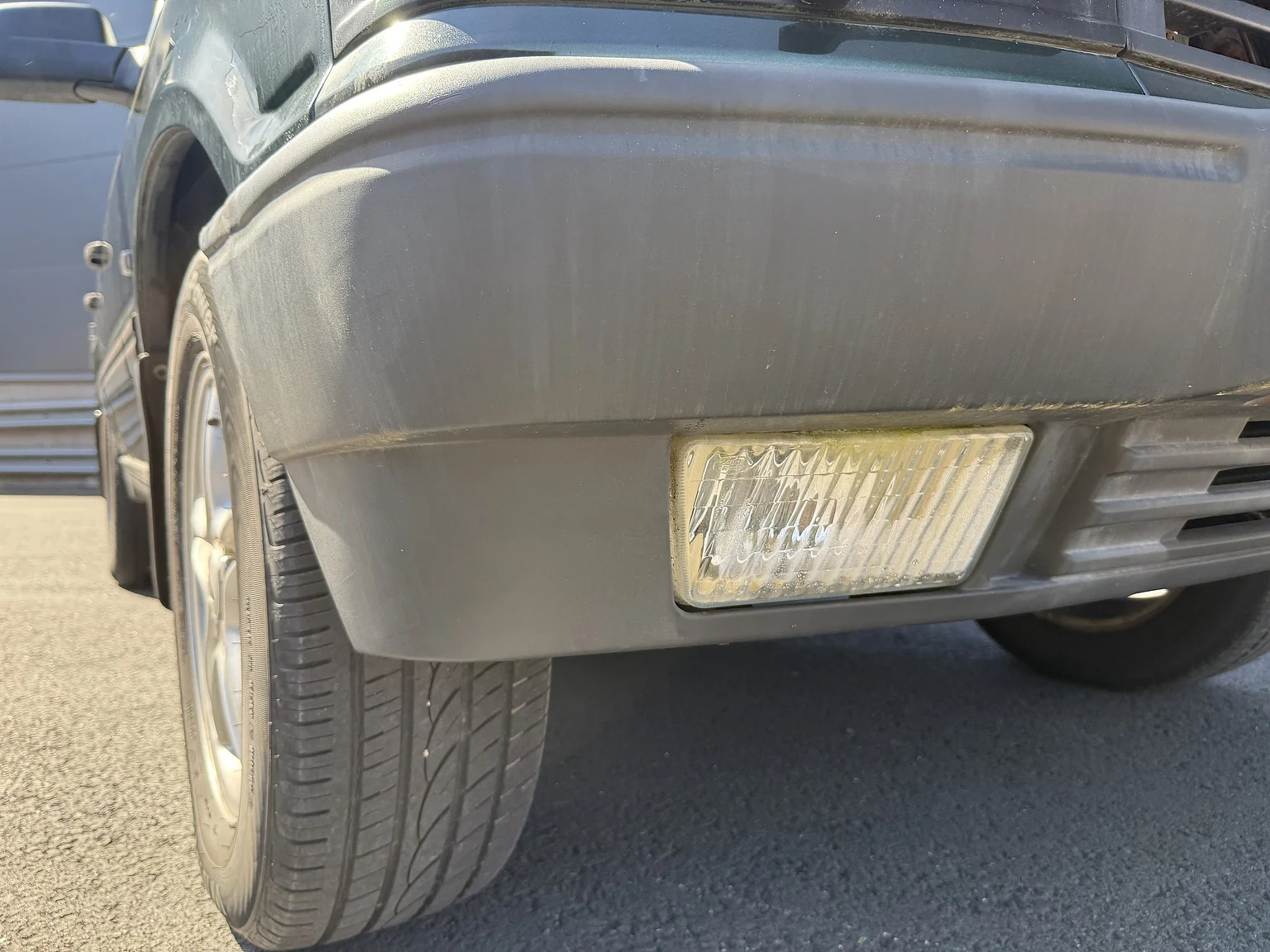 Exterior image of 1998 Land Rover Range Rover P38 (40)