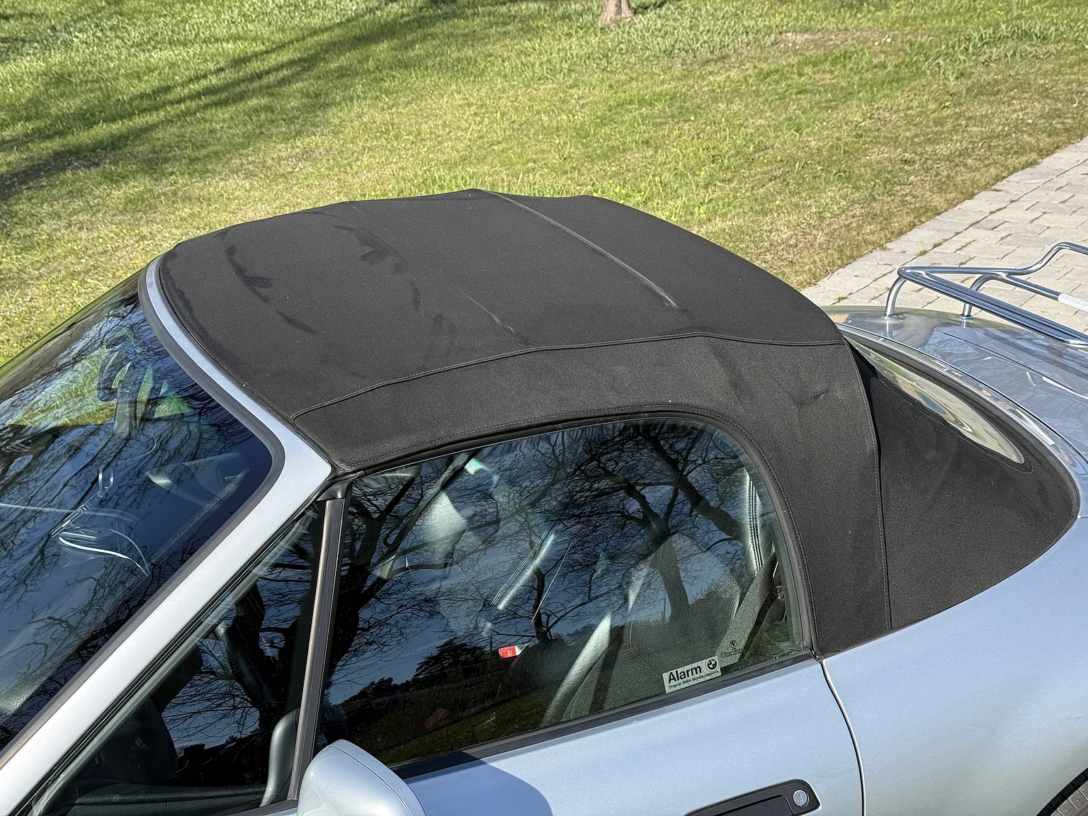 Exterior image of 1996 BMW Z3 1.8 Z3 (42)