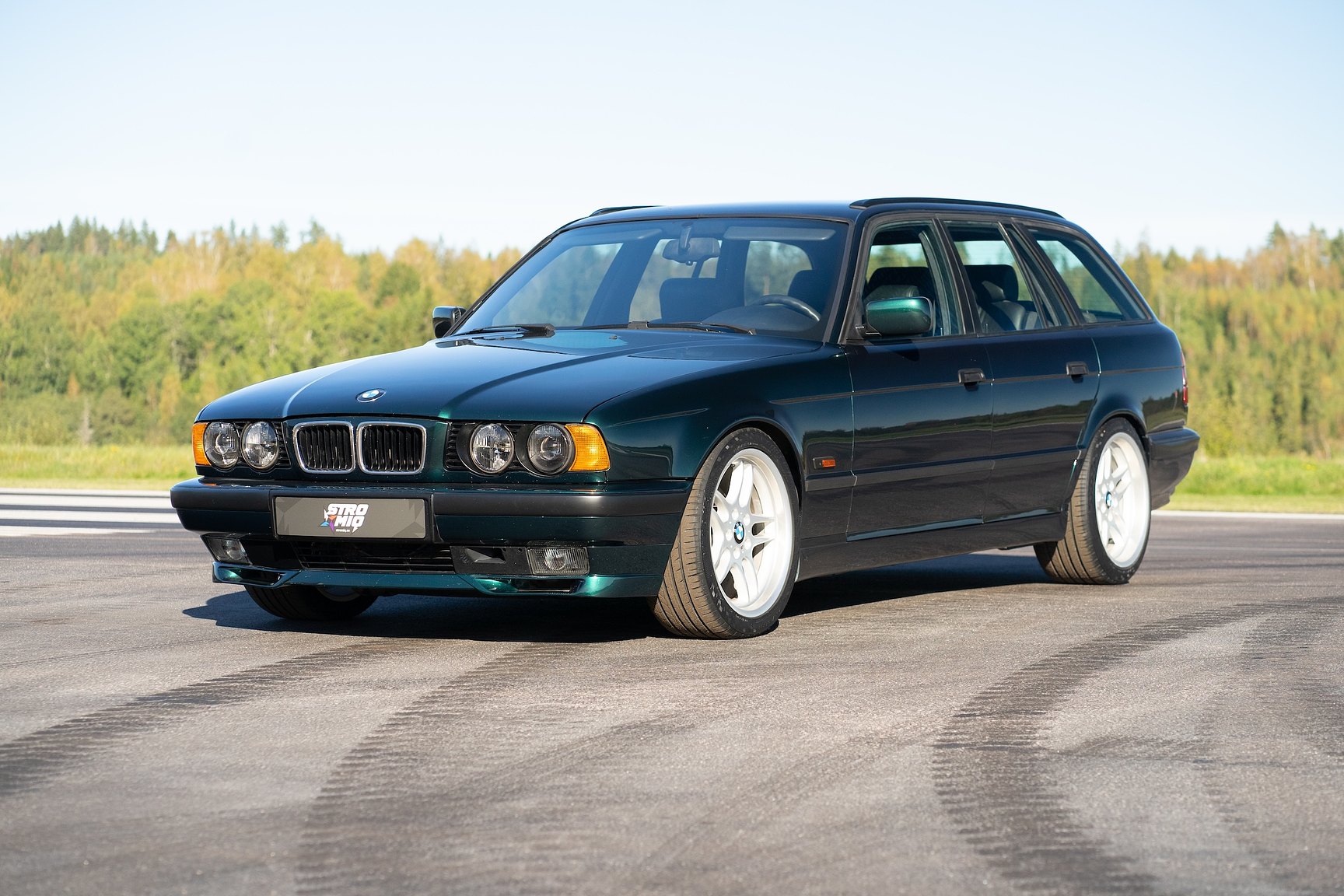 Exterior image of 1995 BMW 540i Touring - NO RESERVE