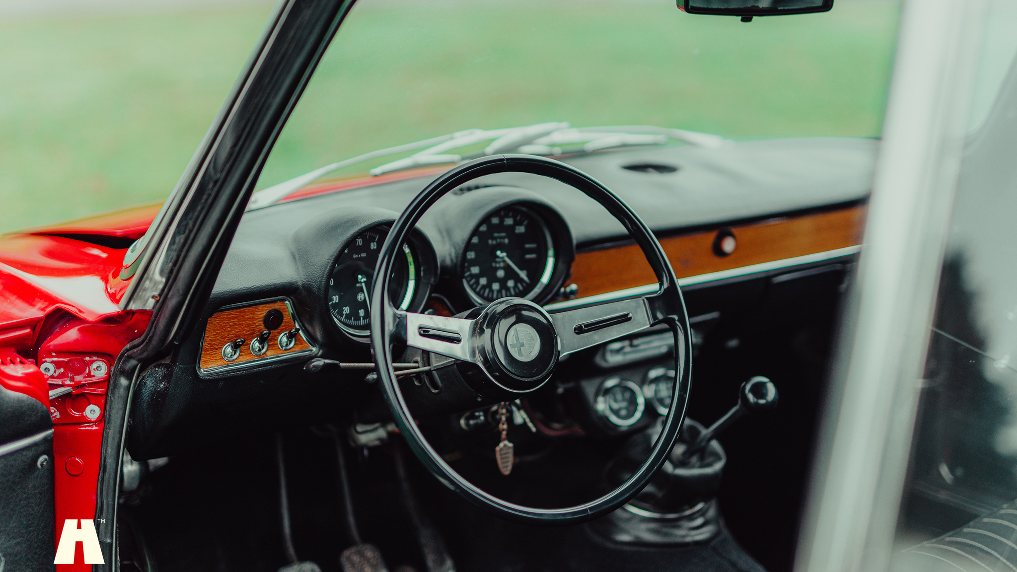 Interiörbild 1972 Alfa Romeo Giulia GT 1300 Junior