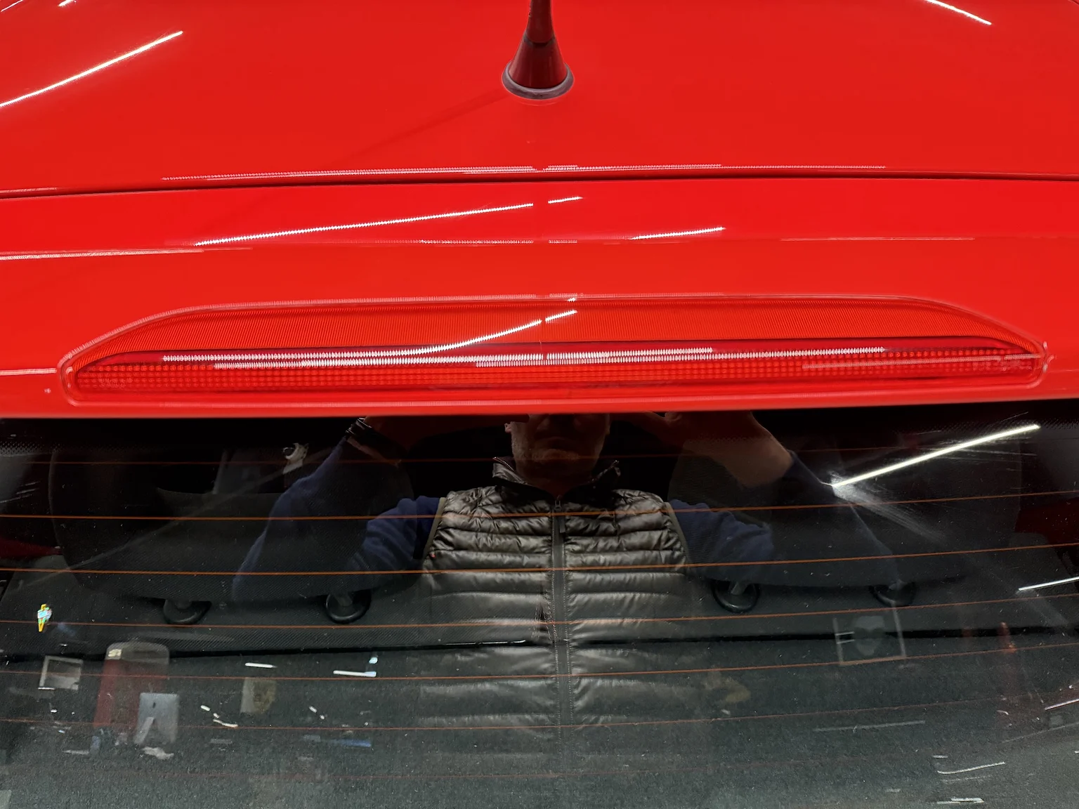 Exterior image of 2000 VW LUPO GTI 2001 (41)