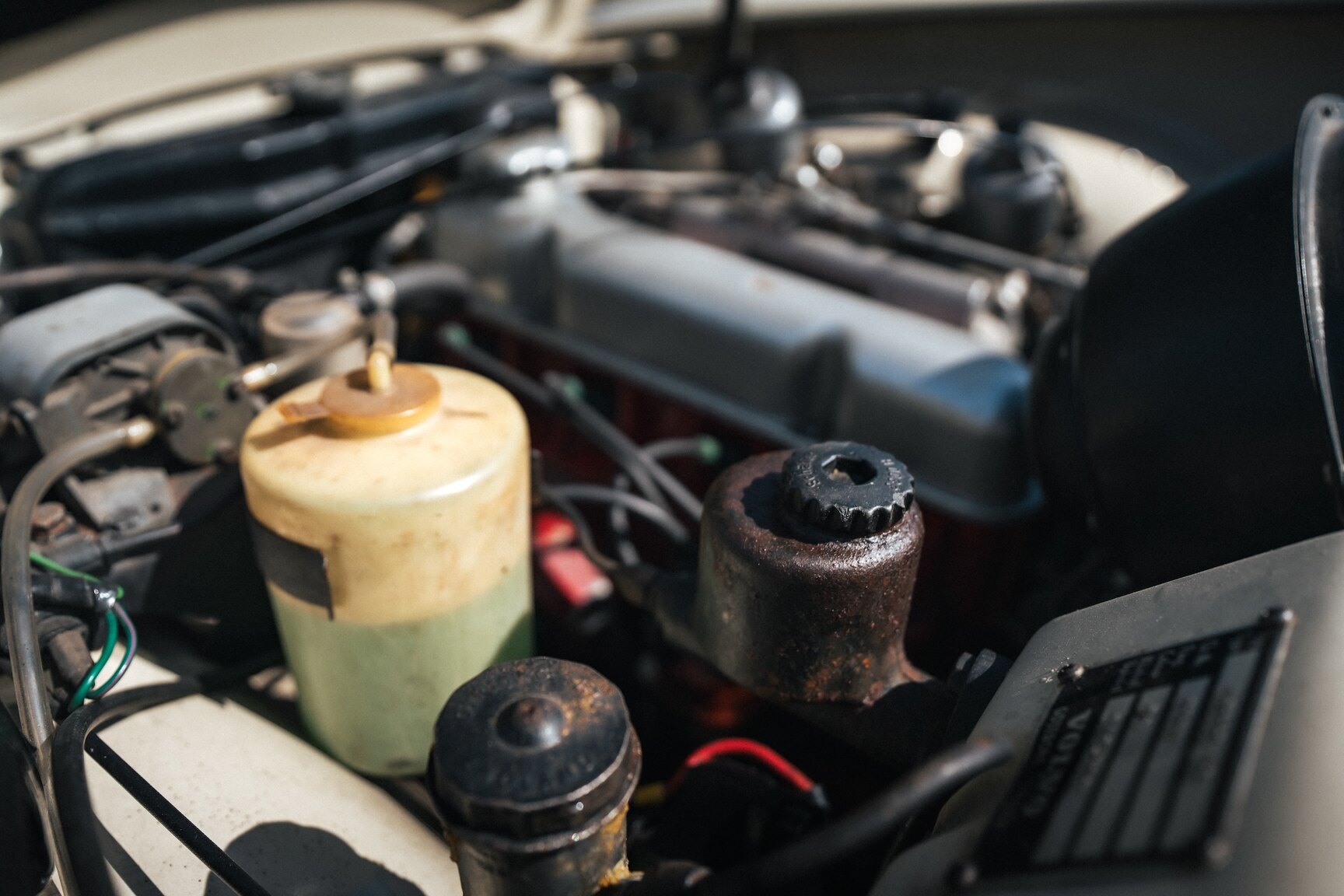 Image of 1963 Volvo 1800 S mechanics (2)