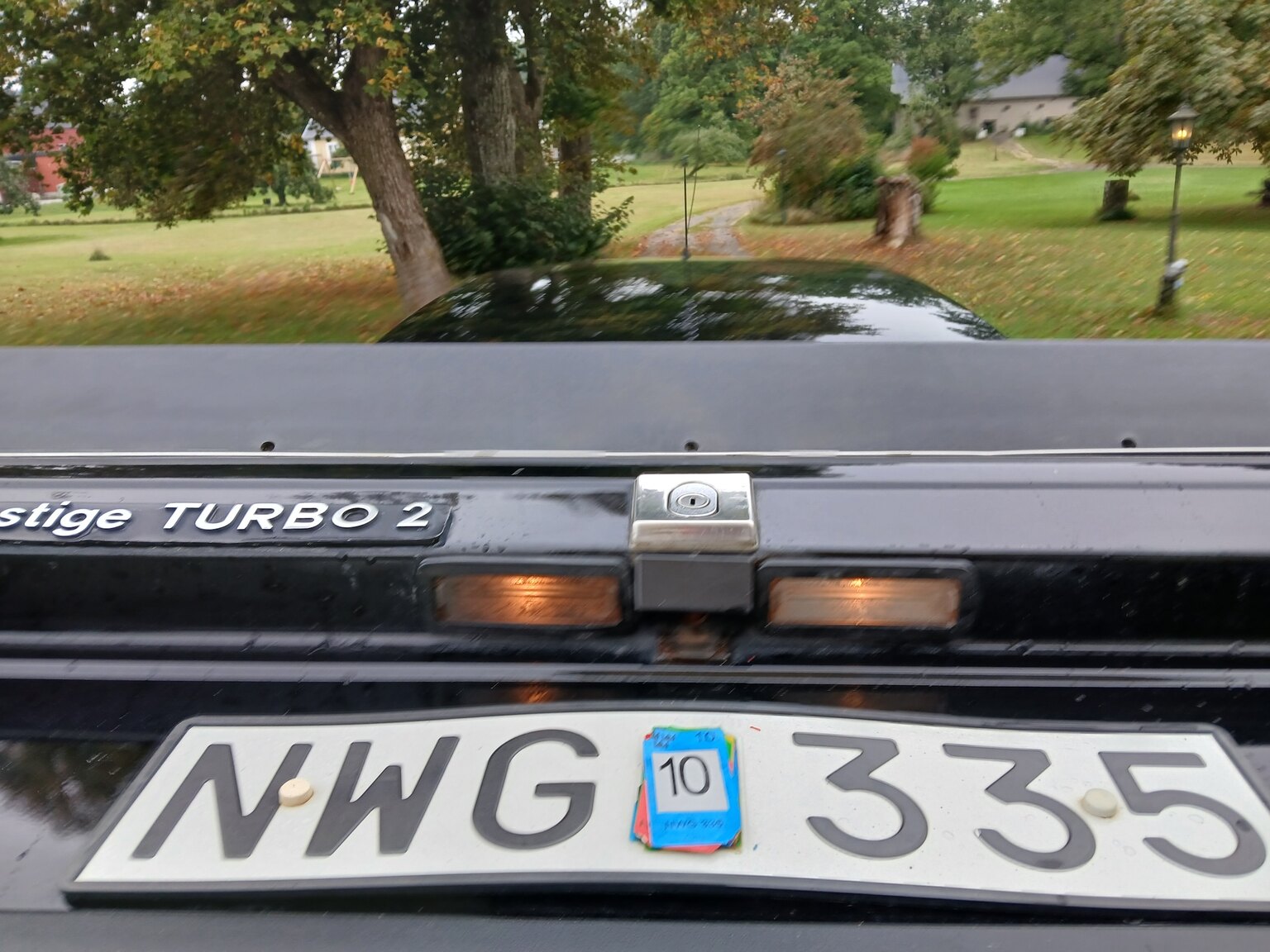 Exterior image of 1988 Citroen CX 25 T Prestige