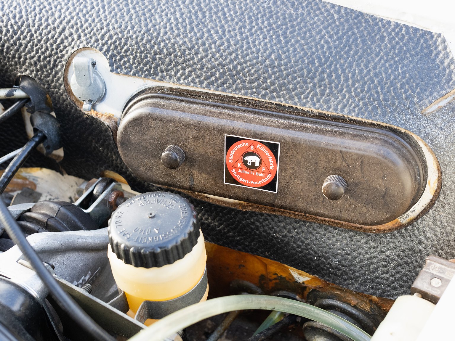 Image of 1966 Mercedes-Benz 230 SL "Pagoda" mechanics