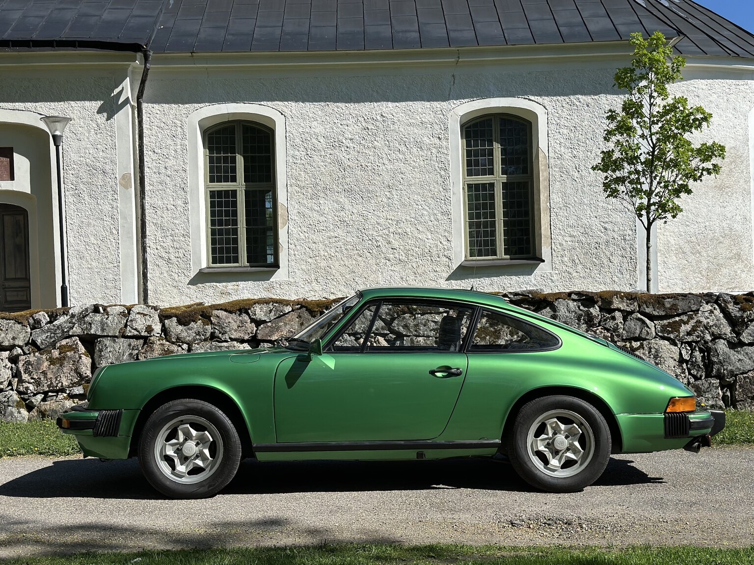 Aussenfoto 1975 Porsche 911