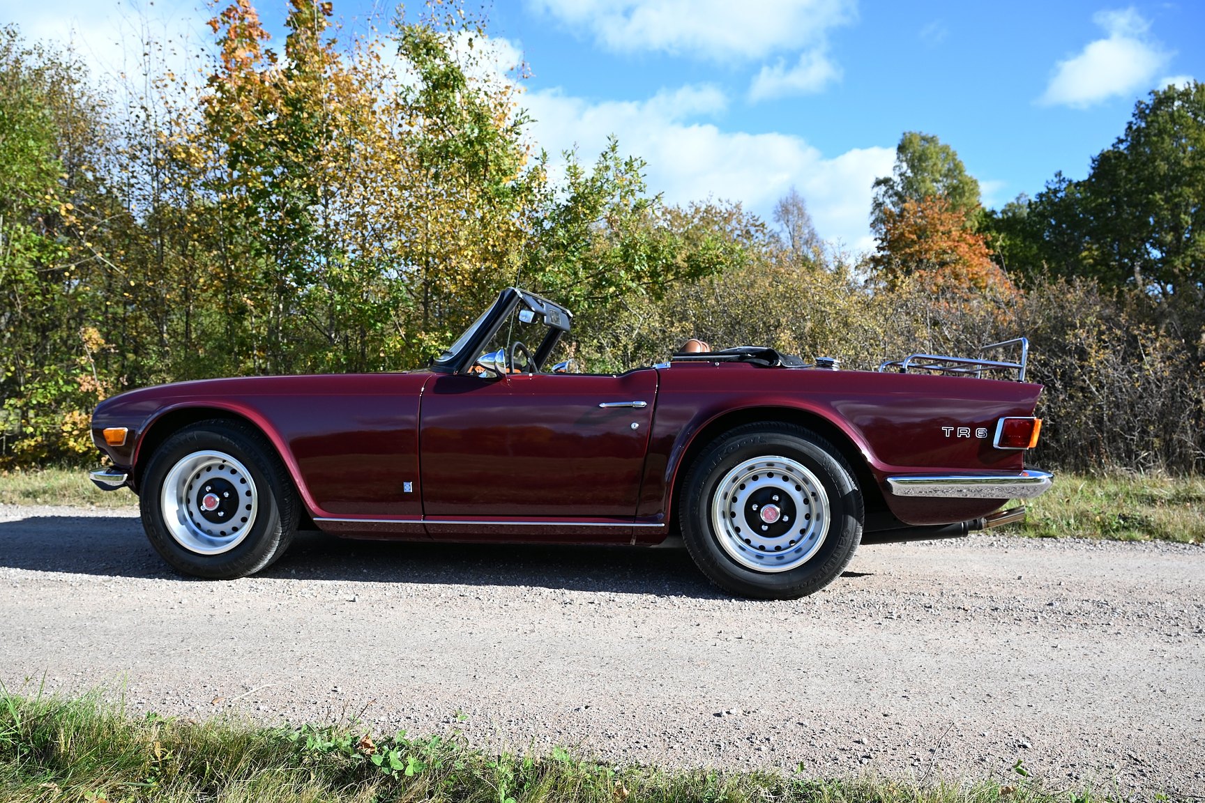 Exterior image of 1971 Triumph TR6