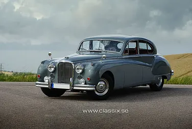 #<Image:0x00007fe2d30585d0>