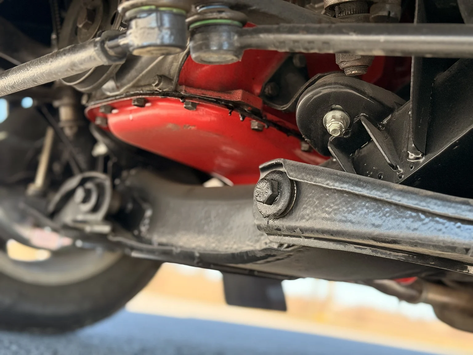 Image of 1966 Volvo P 1800S mechanics (13)