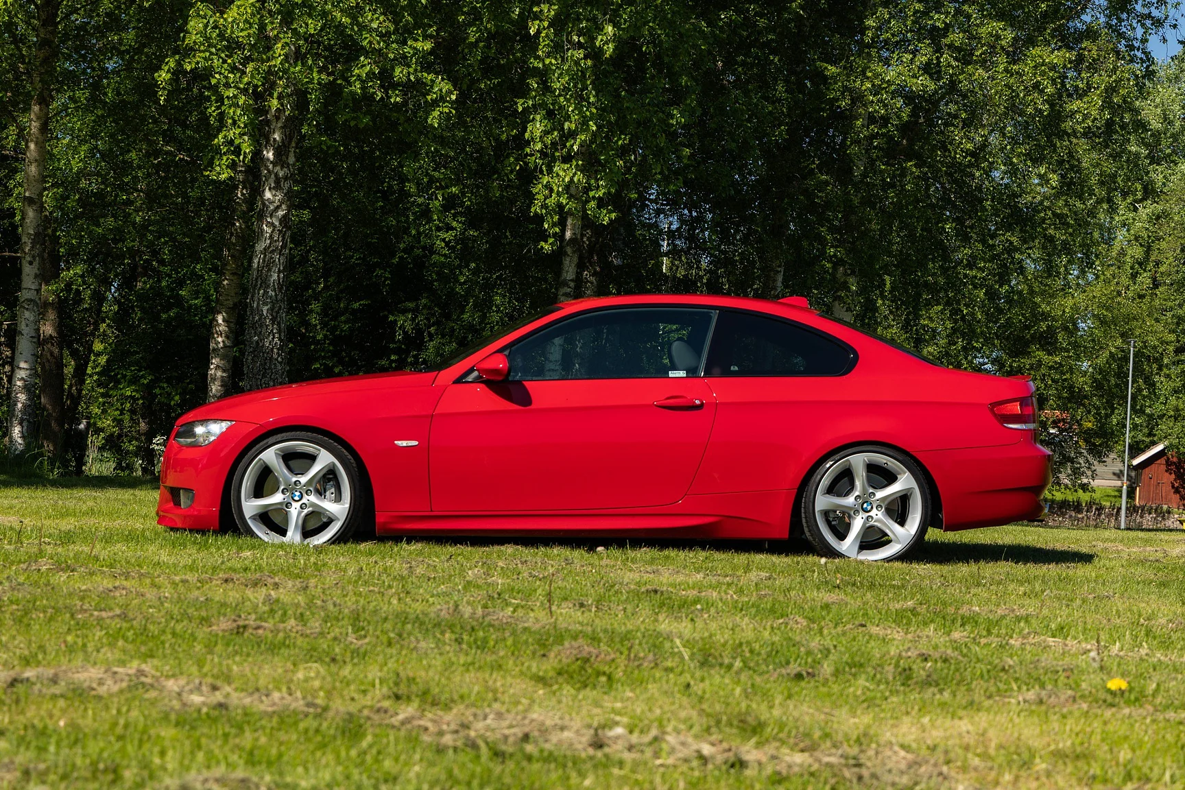 Exteriörbild på 2007 BMW 335i Coupé (1)