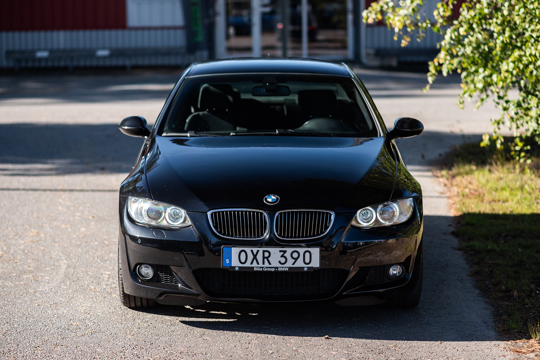 Exterior image of 2009 BMW 325Xi