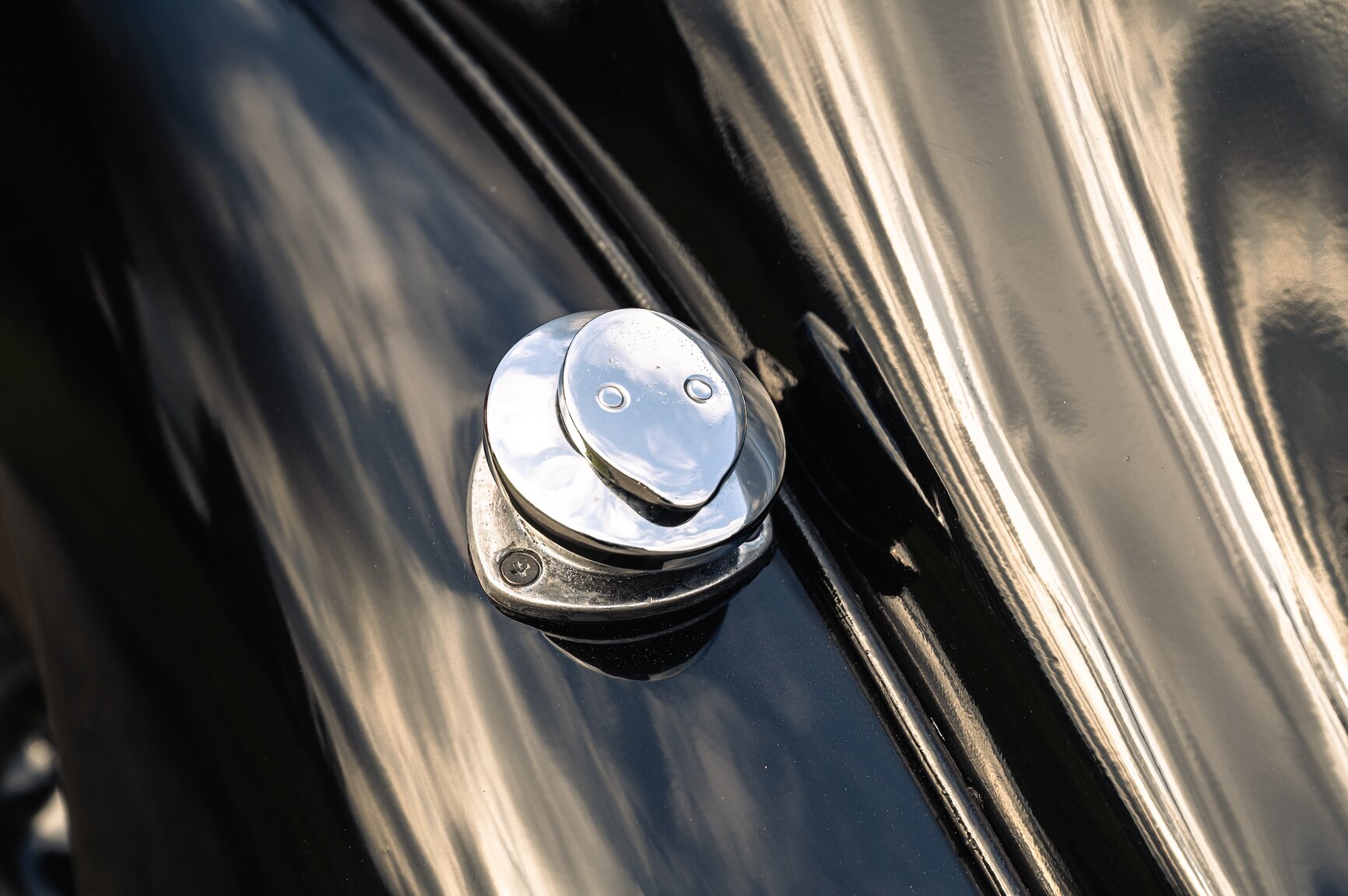 Exteriörbild på 1937 Austin Ten-Four 10-4