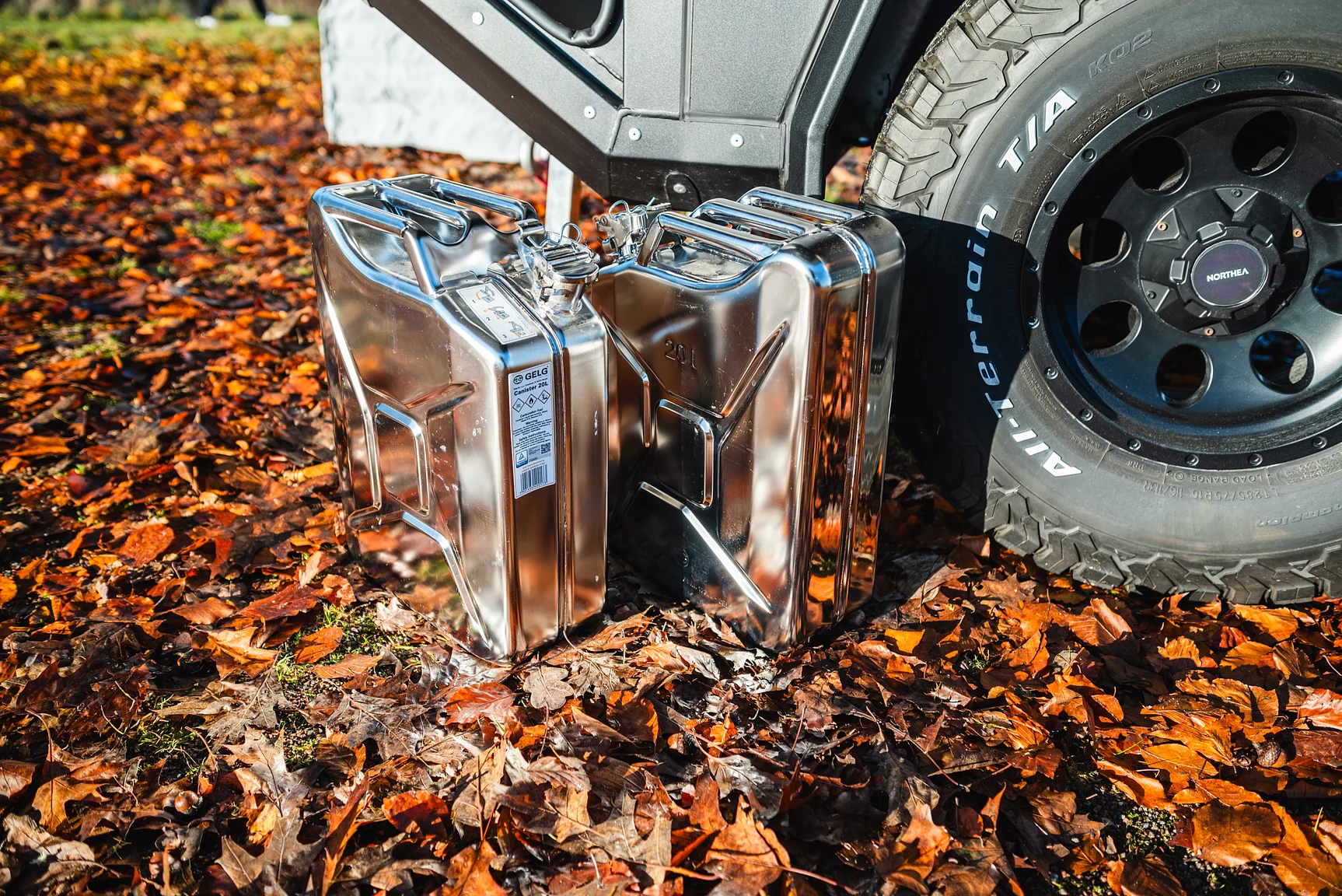 Exterior image of 2025 Northea Trailer Expedition Crawler 458i Offgrid-Camper (58)