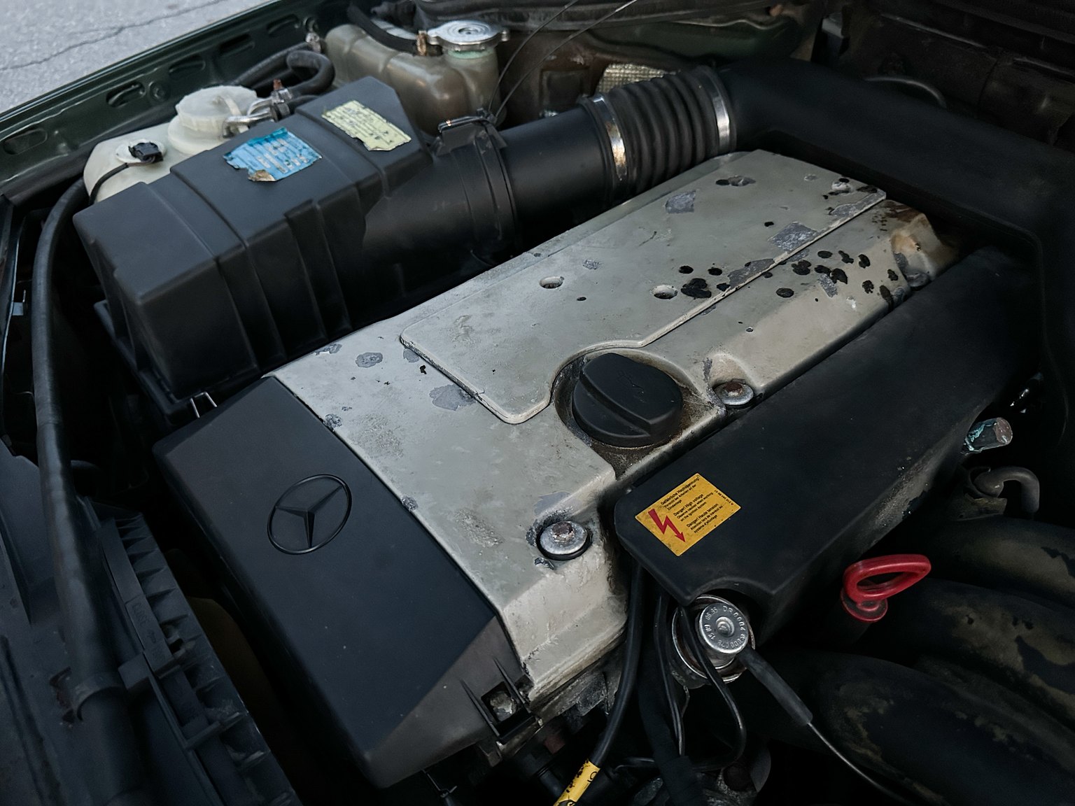Image of 1996 MERCEDES-BENZ E 320 T mechanics