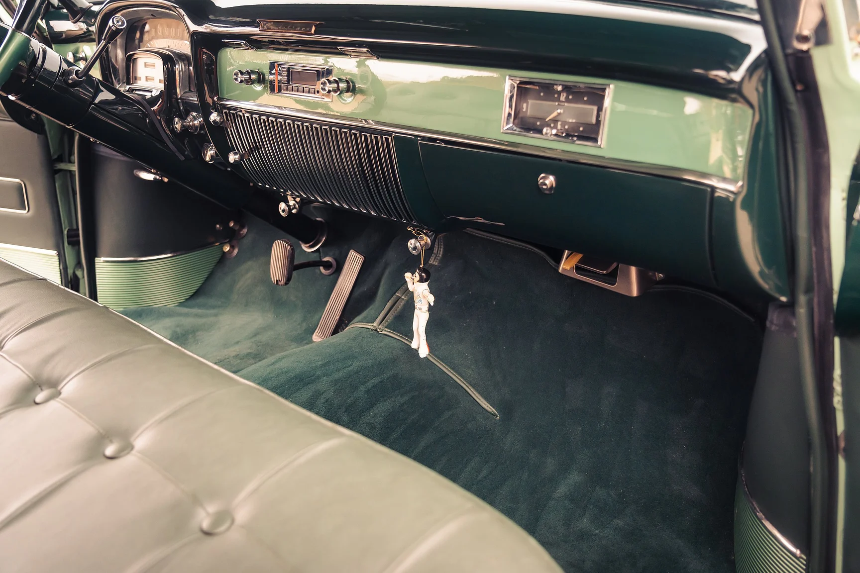 Innenraumfoto von 1953 Cadillac Series 62 (41)