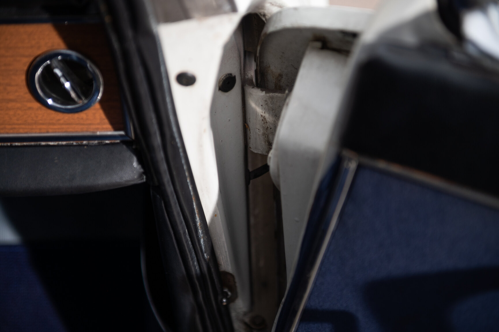 Interior image of 1965 Lancia Flavia Coupé