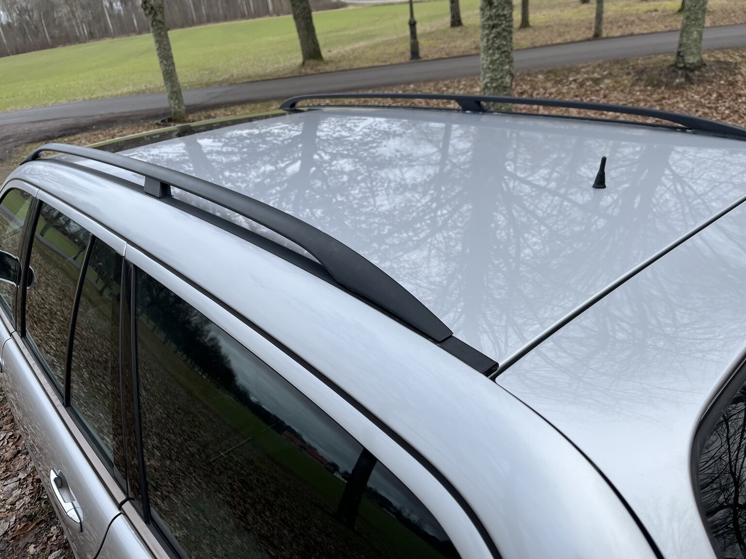 Exteriörbild på 1999 Mercedes-Benz E320 T Automat