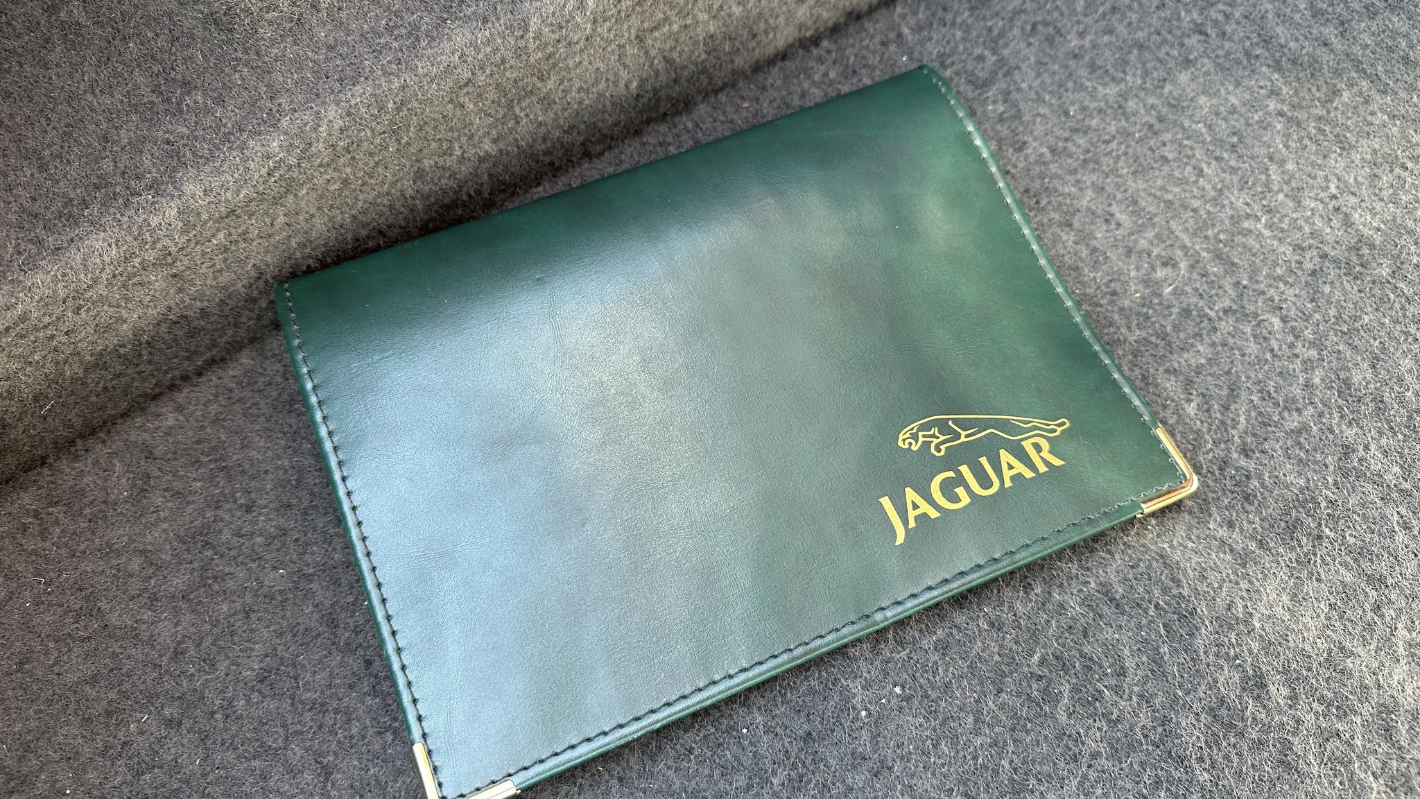 Dokumentation för 1997 Jaguar XJ 4.0 Executive