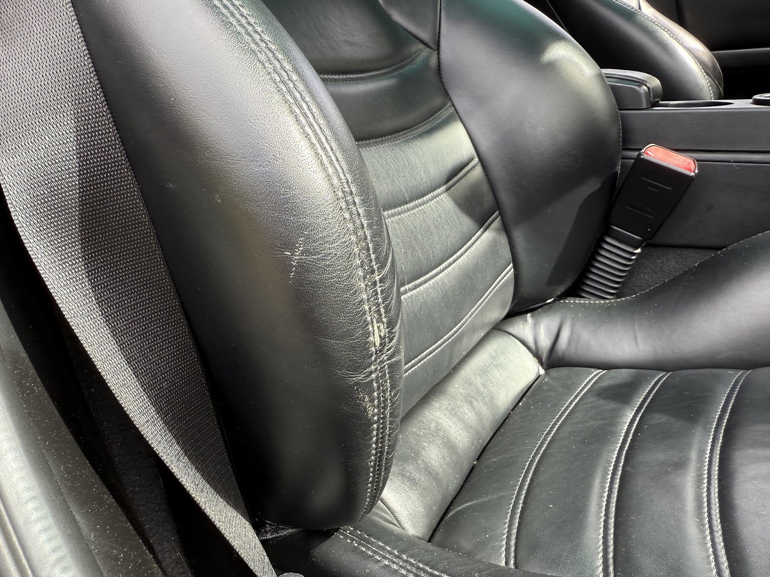 Interior image of 1999 BMW Z3 M Coupé