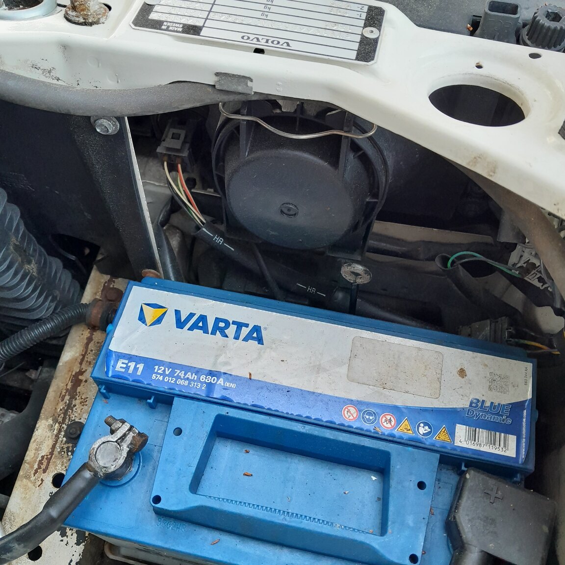 1992 Volvo 944 GL SE, Mekanik