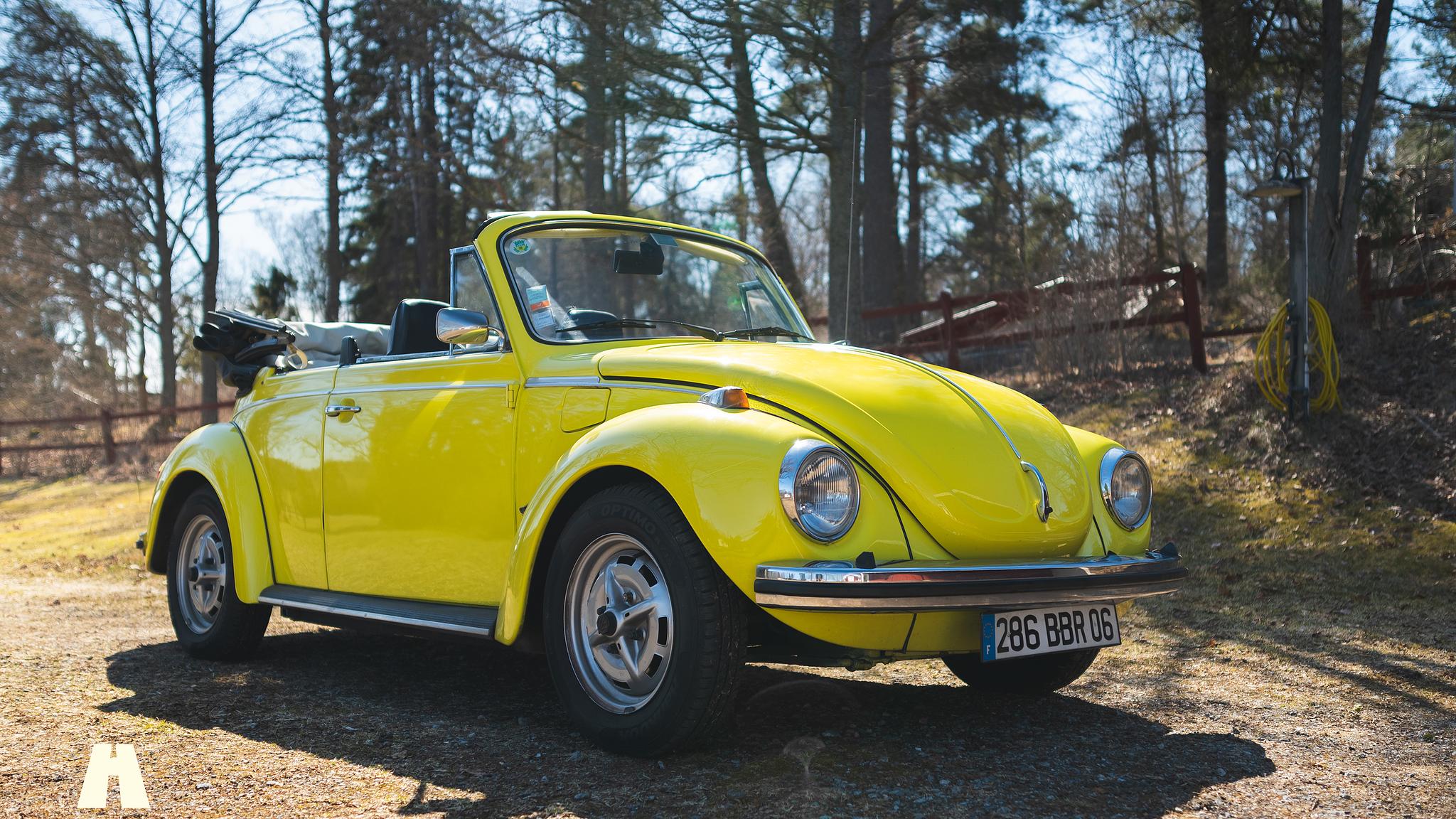 Exteriörbild på 1974 Volkswagen Bubbla 1303LS Cabriolet Svensksåld 