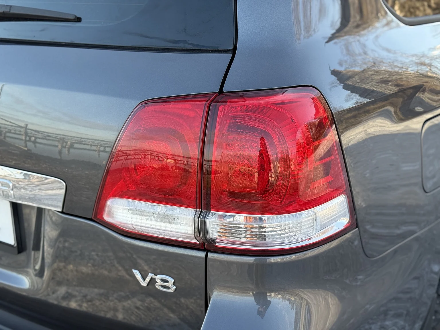 Aussenfoto 2008 Toyota Land Cruiser 200 Series 4.5 V8 (38)