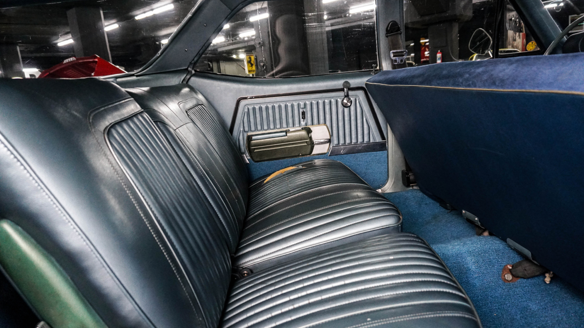Innenraumfoto von 1968 Oldsmobile Vista Cruiser