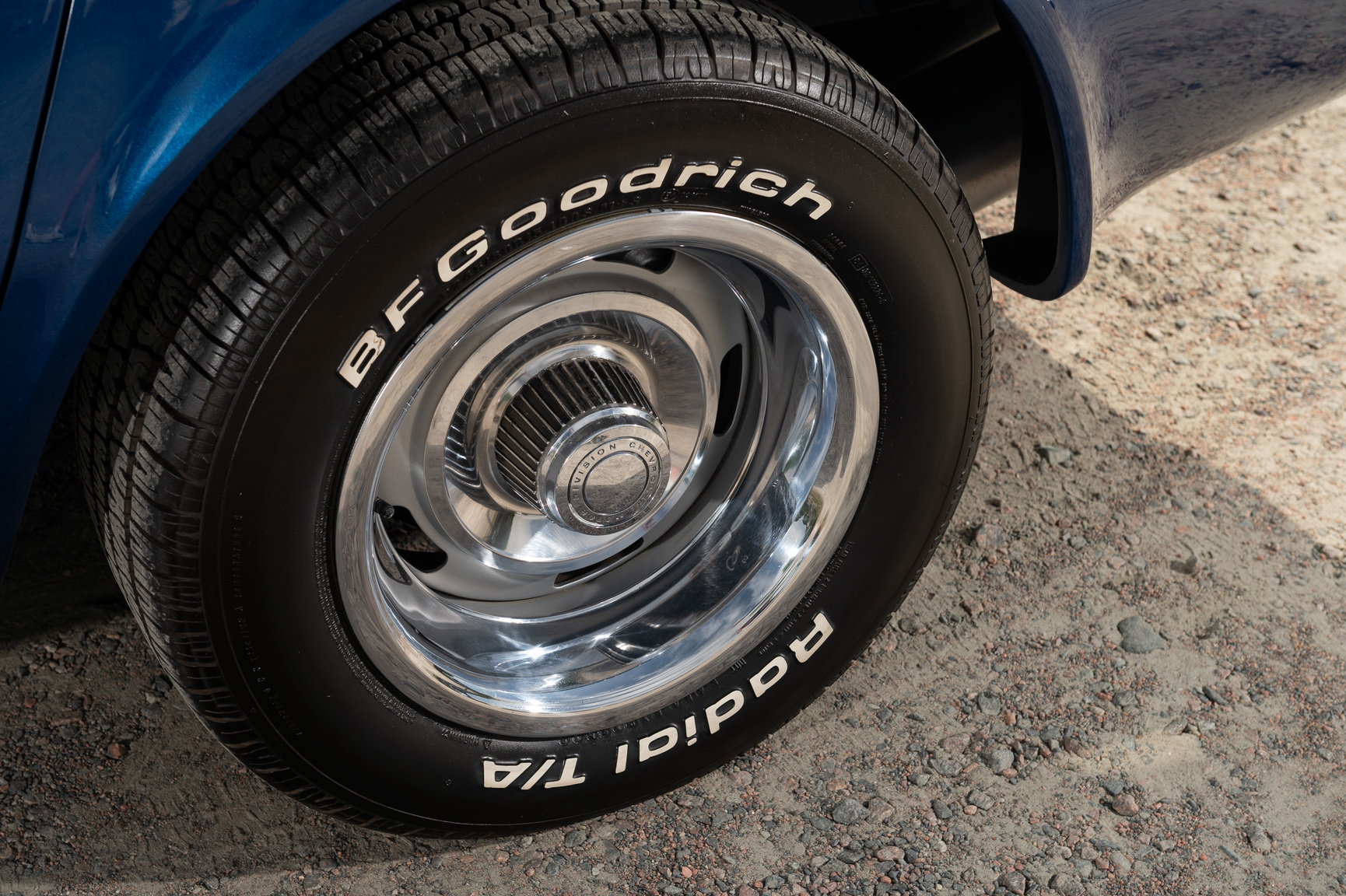 Exteriörbild på 1973 Corvette C3 Stingray (15)