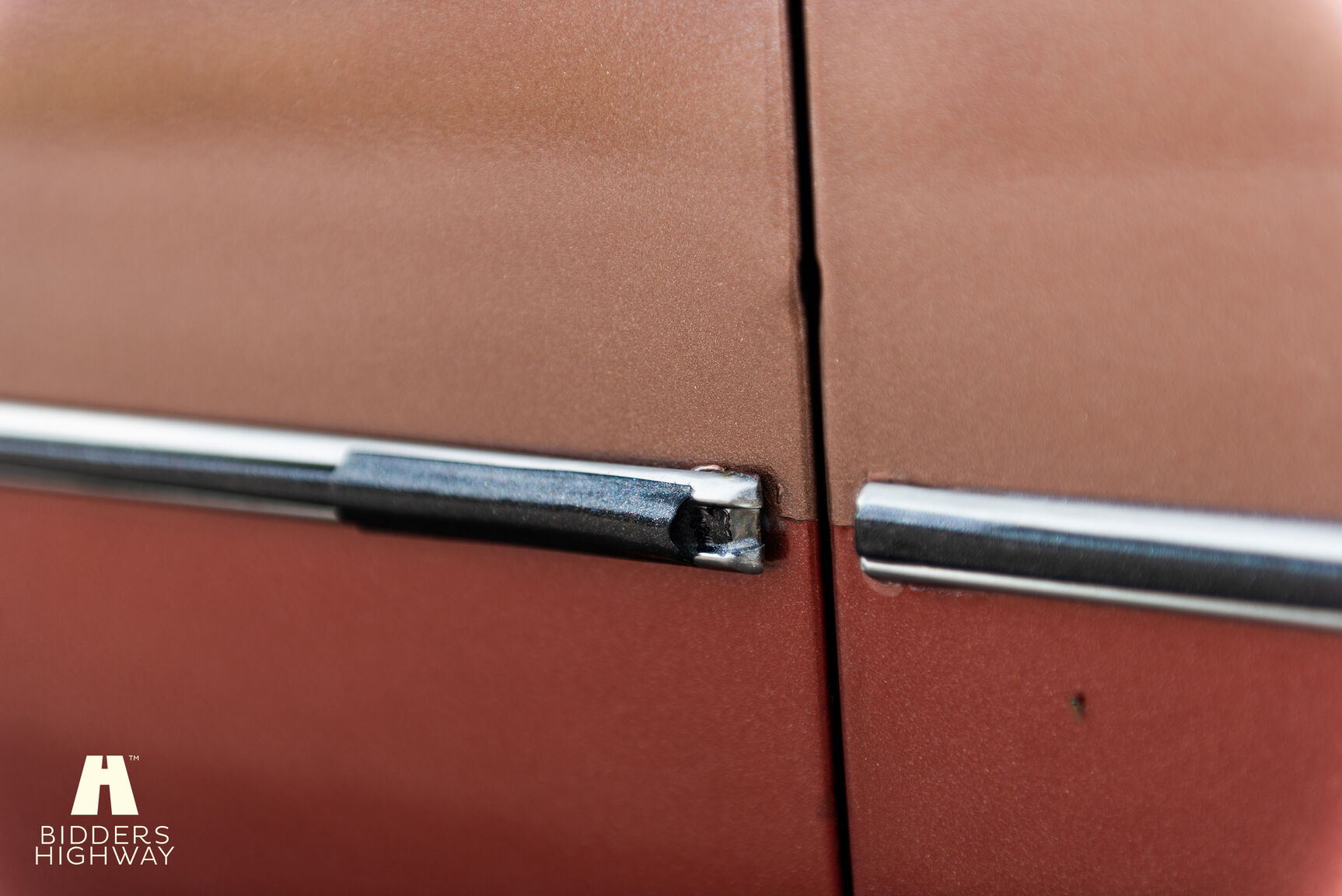 Exteriörbild på 1973 Buick Electra Custom 2D HT Coupe