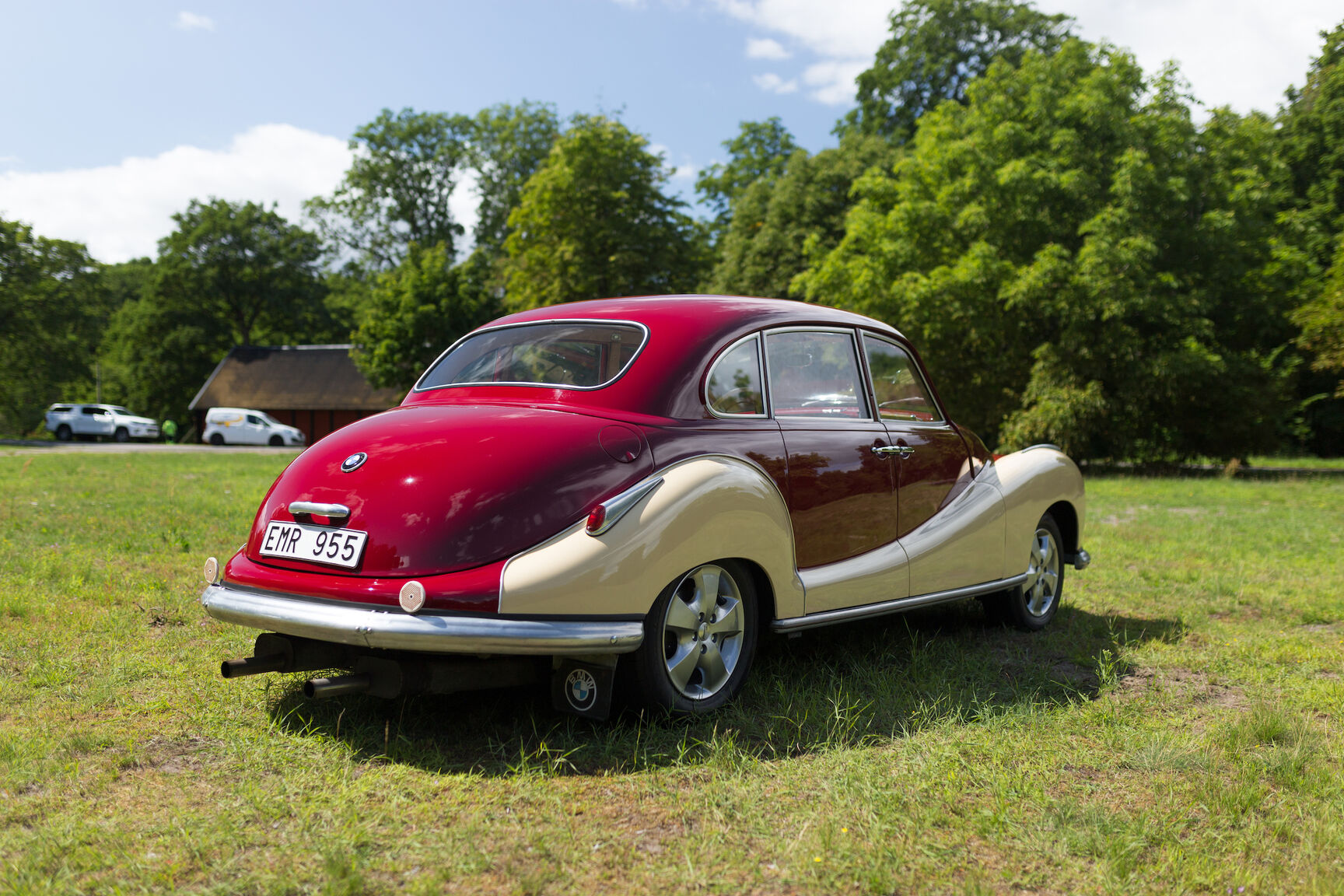 Exteriörbild på 1955 BMW 501 A Deluxe V8