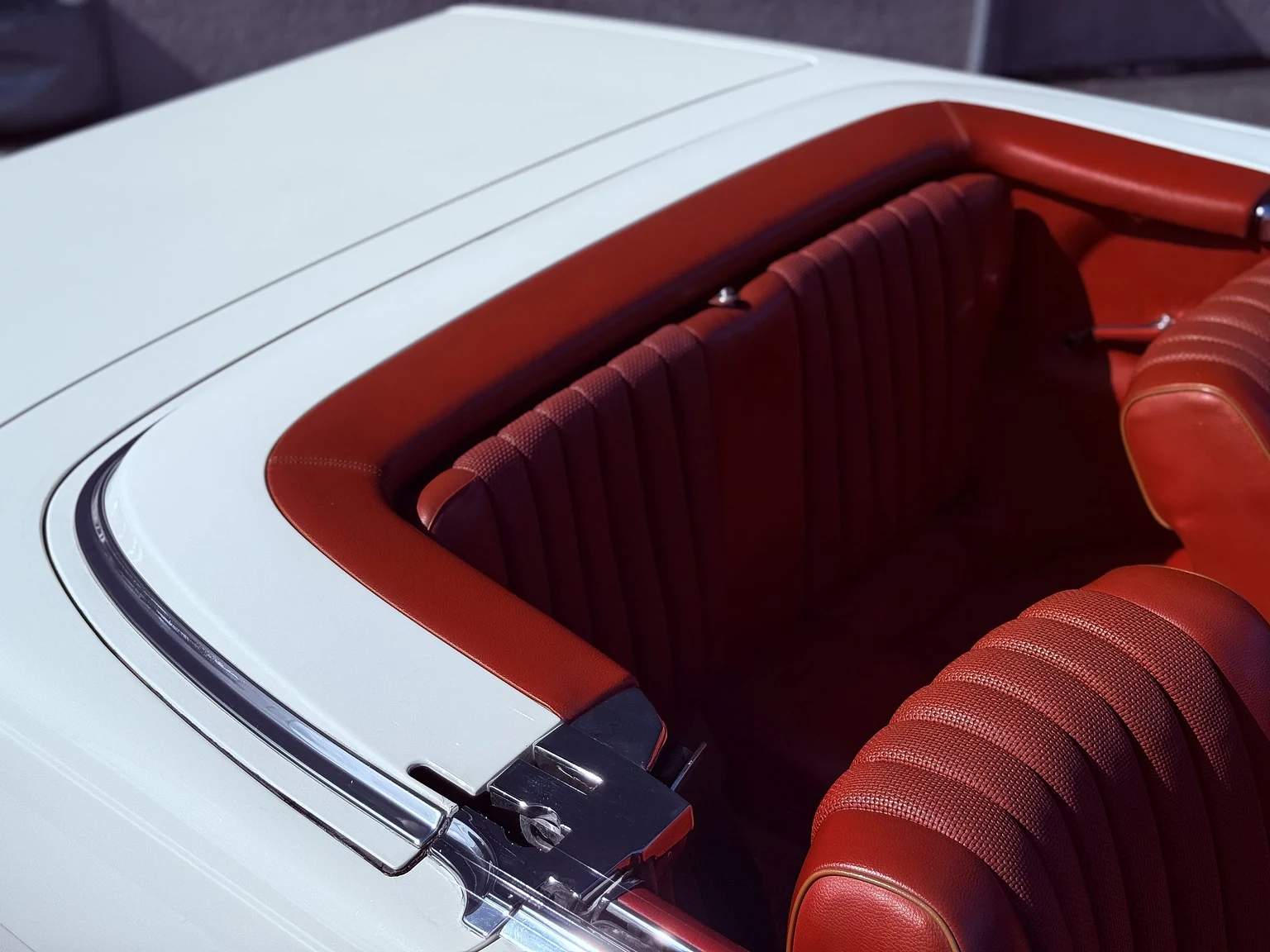 Aussenfoto 1973 Mercedes Benz 350 SL  (47)