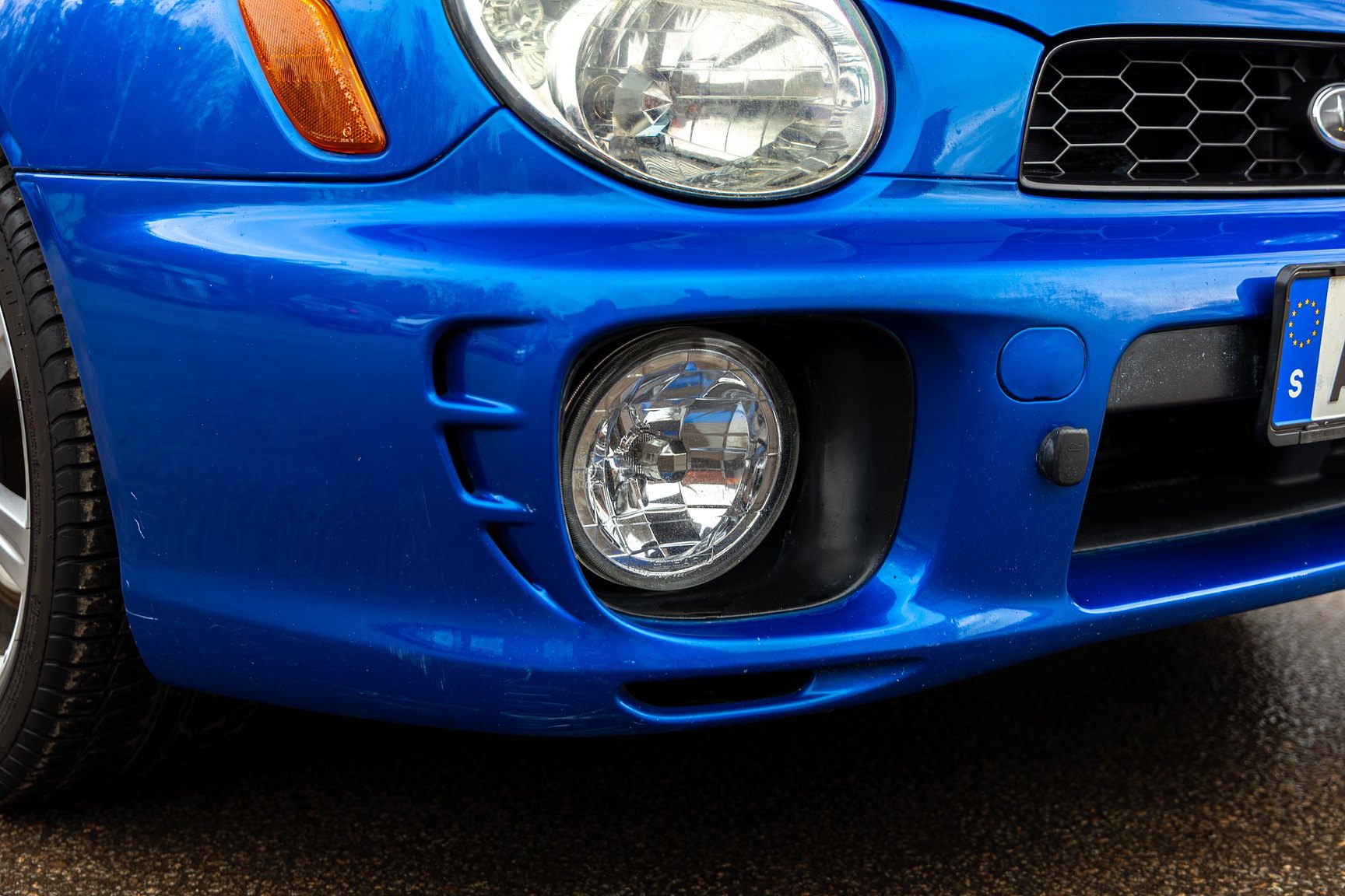 Exteriörbild på 2001 Subaru Impreza 2.0 WRX Turbo 4WD