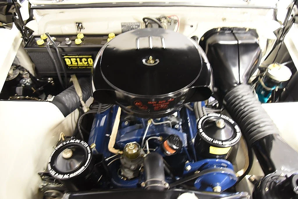 Bild von 1953 Cadillac Eldorado (14)
