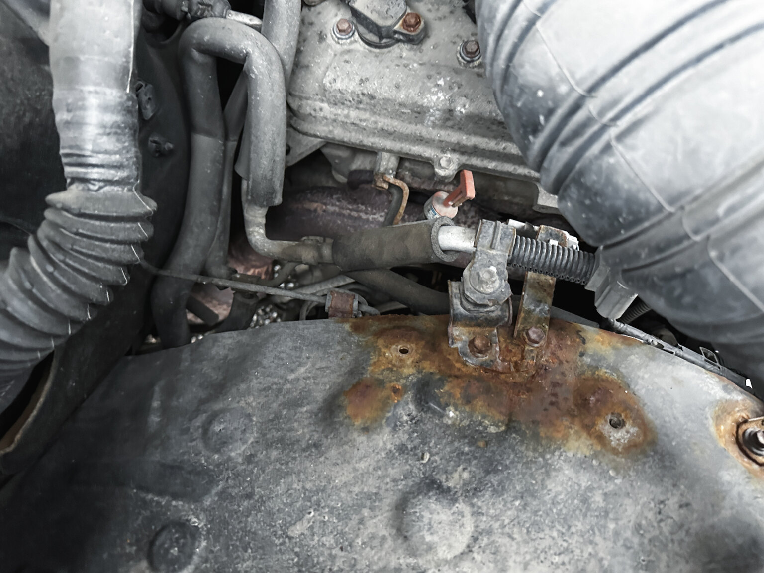 Image of 2004 Toyota Land Cruiser mechanics