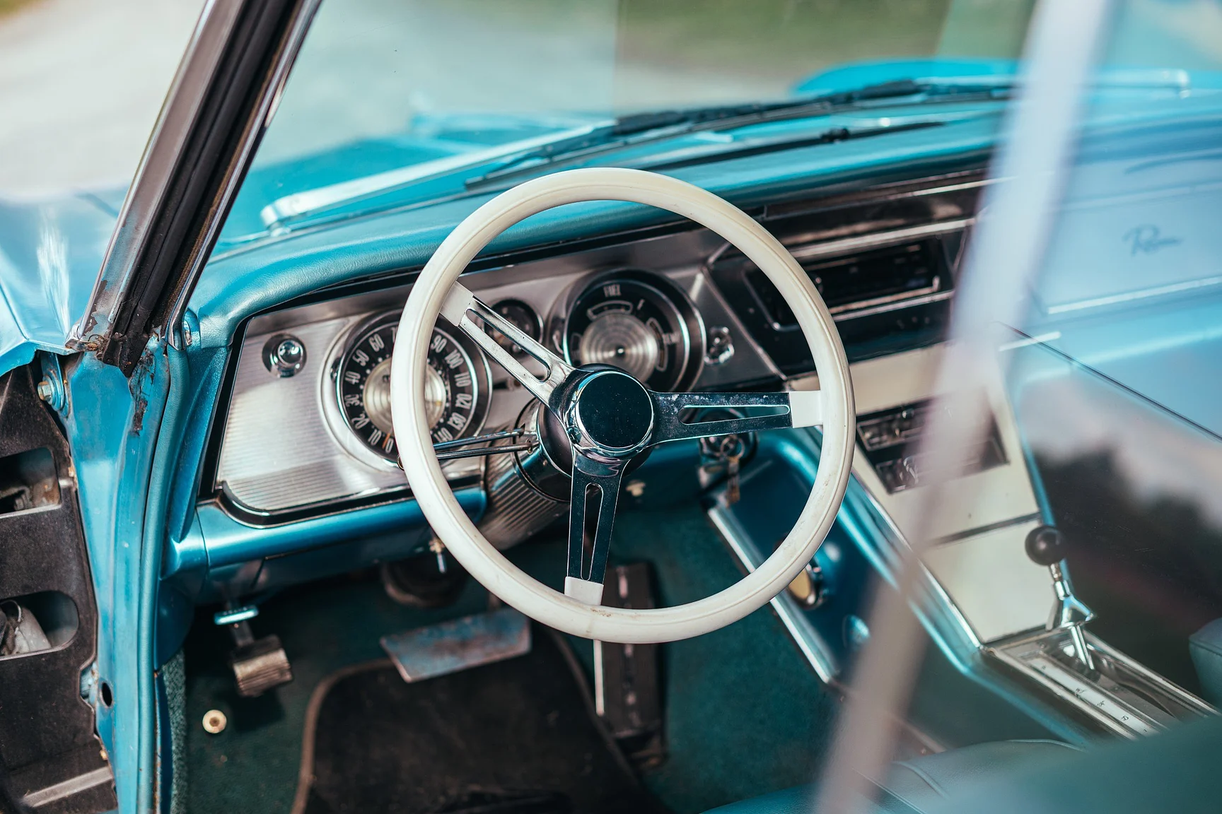 Innenraumfoto von 1964 Buick Riviera Coupé (6)
