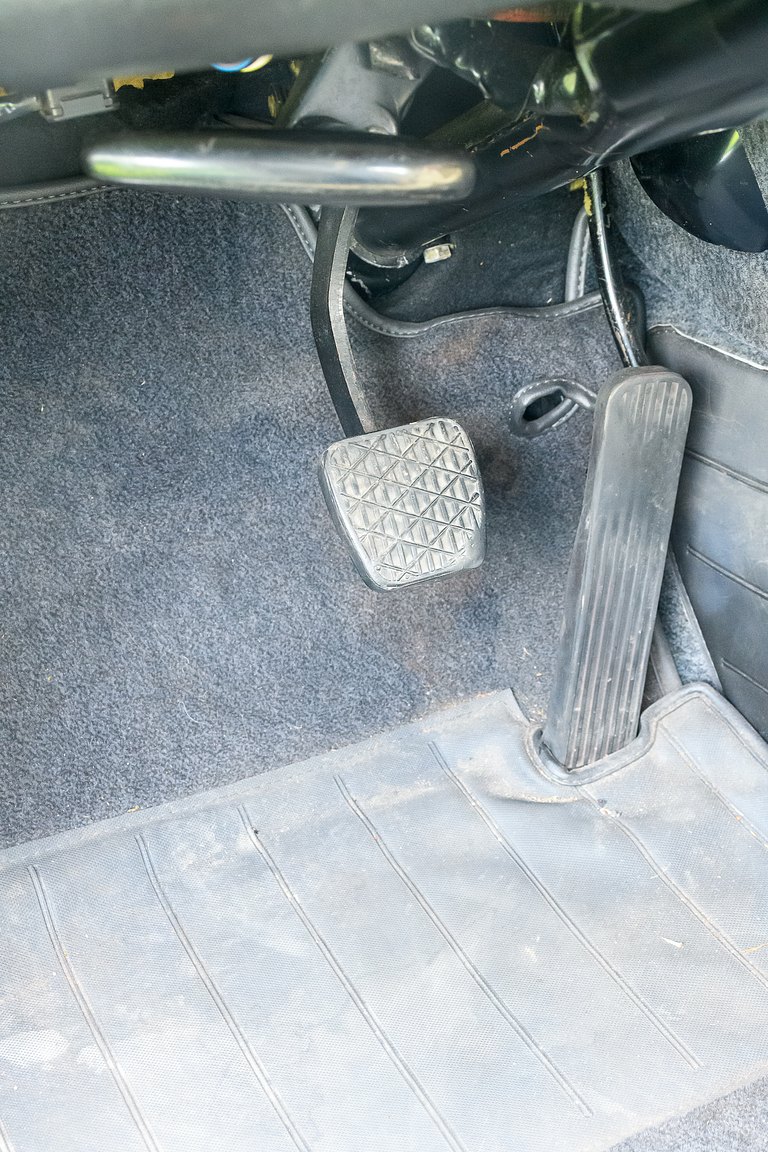 Interior image of 1969 Mercedes-Benz 300 SEL