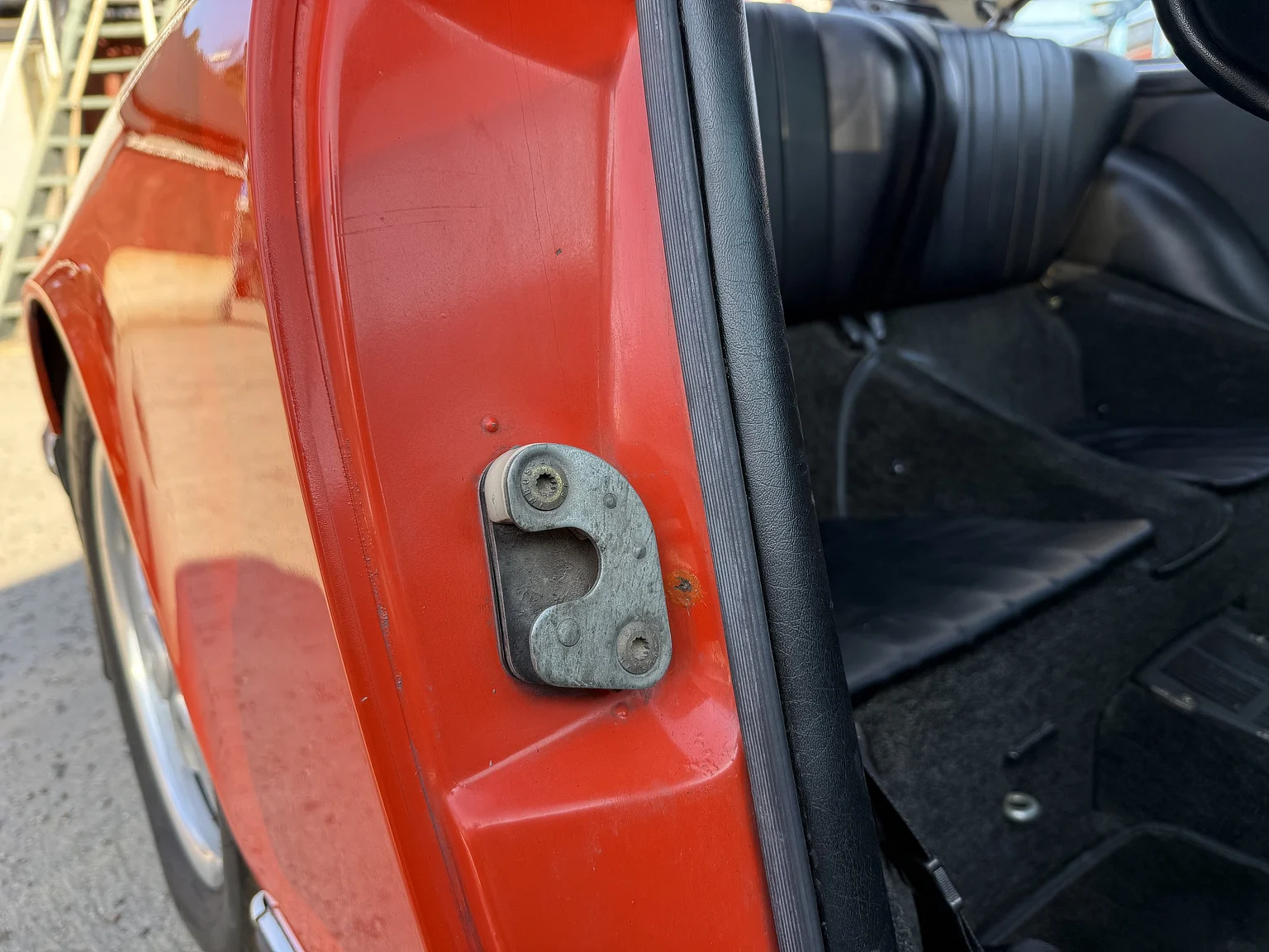 Interior image of 1971 Porsche 911 S  (34)