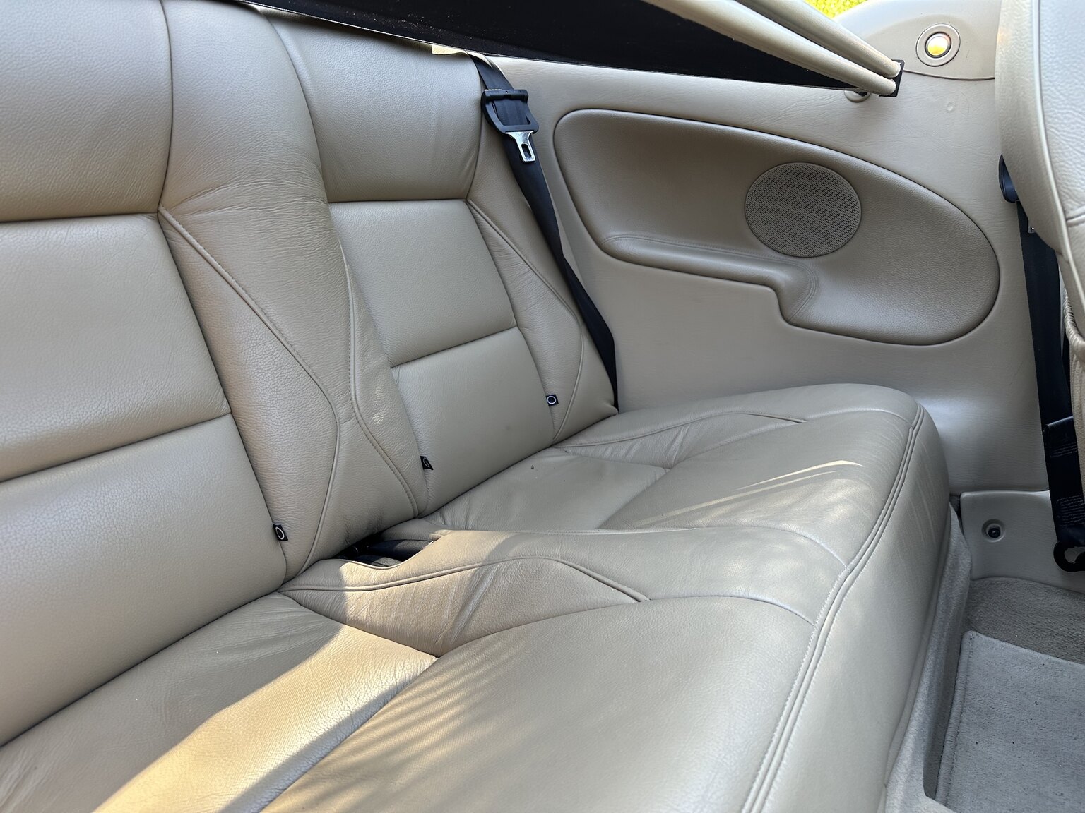 Interiörbild 2003 SAAB 9-3 Aero Turbo Cabriolet