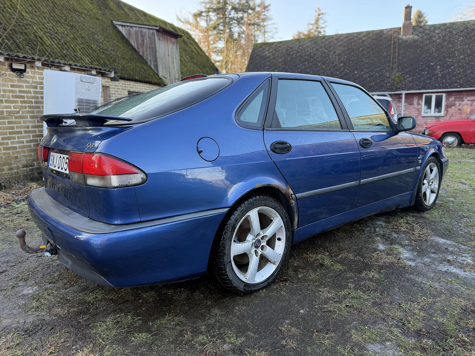 Exteriörbild på 2001 SAAB 9-3 Aero (11)