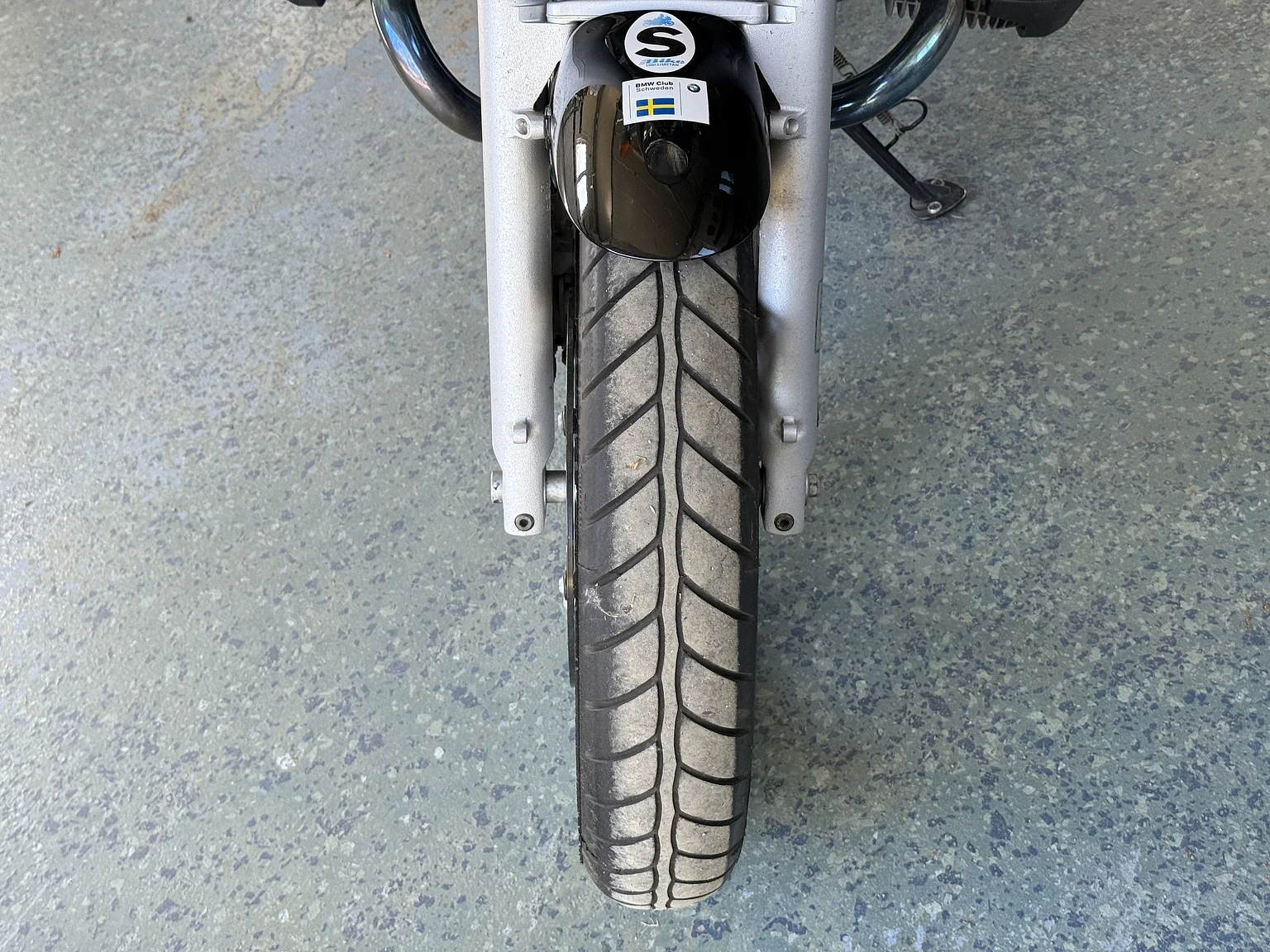 Exterior image of 1999 BMW Motorrad R 1100 R (22)