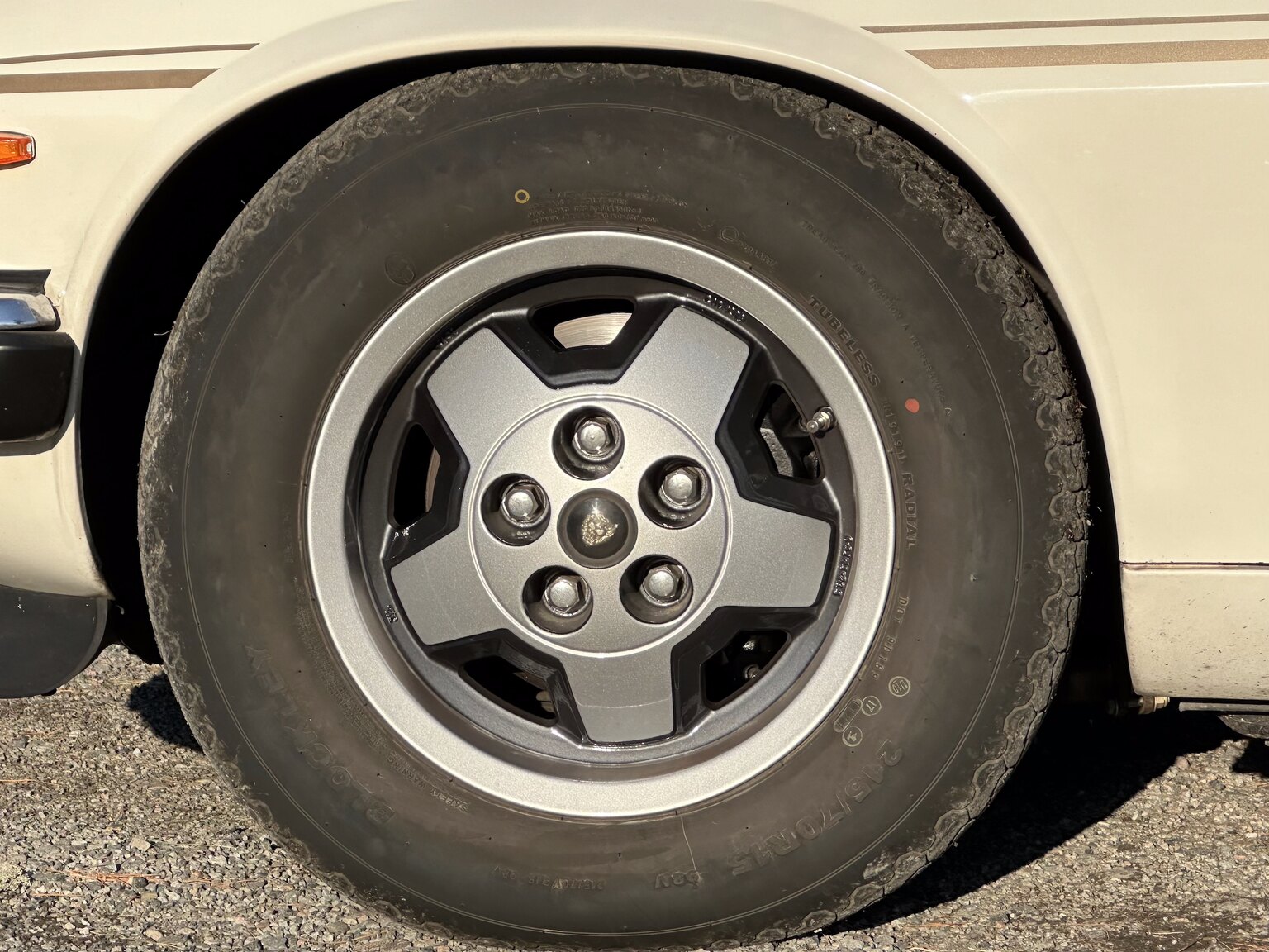 Exterior image of 1985 Jaguar XJ-SC