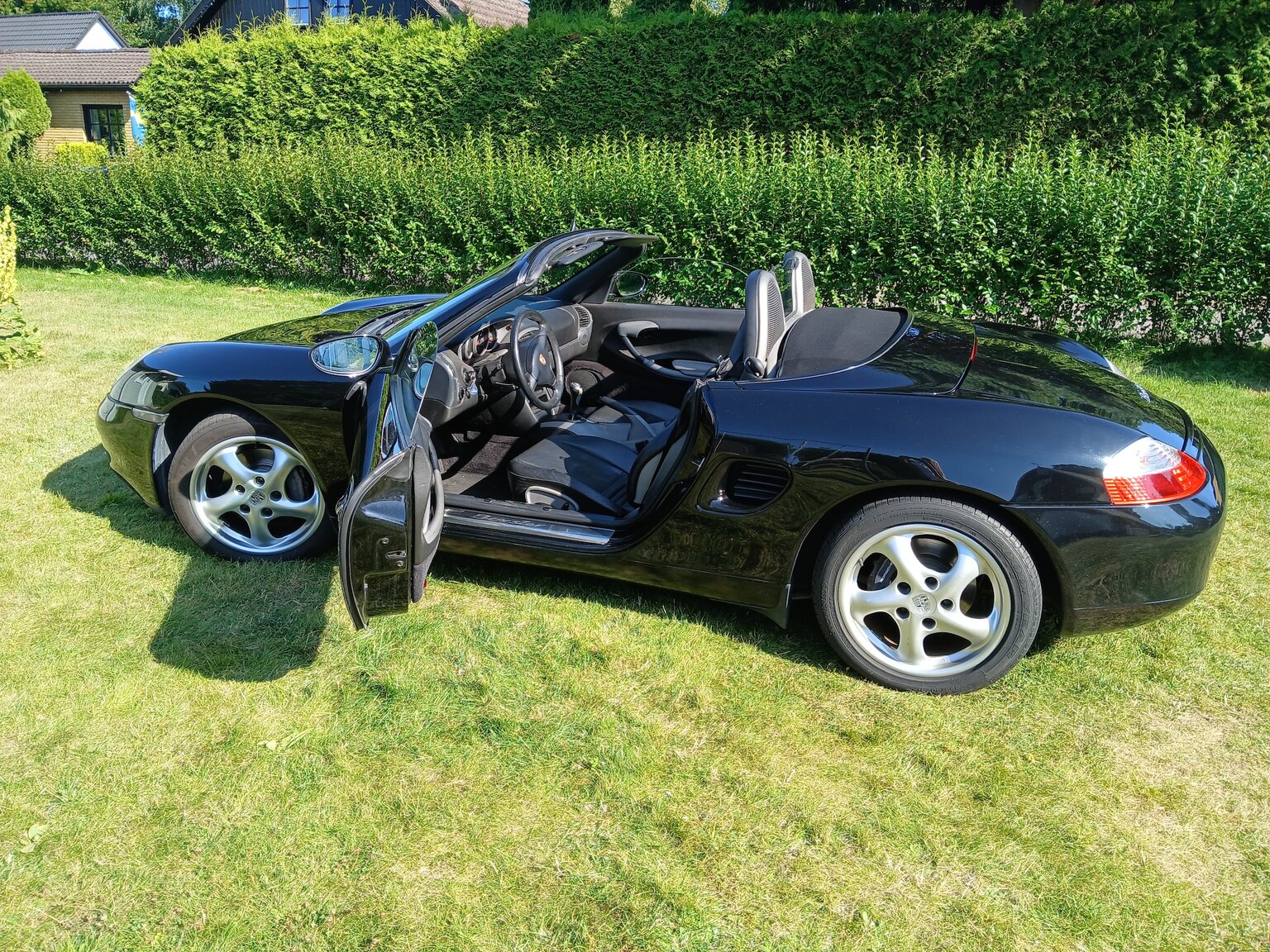 Exteriörbild på 1999 Porsche Boxster