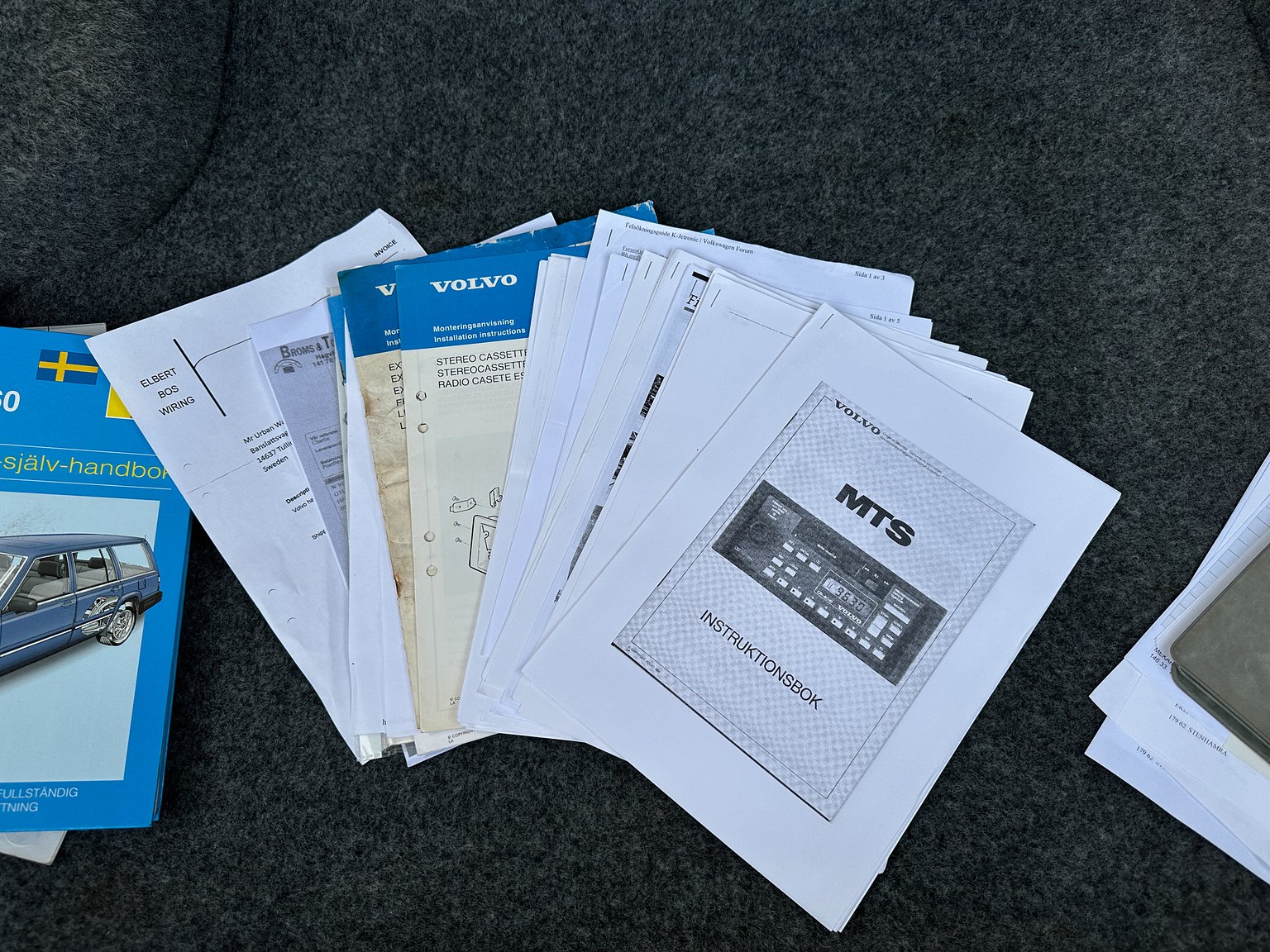 Documentation for 1986 Volvo 760 GLE 2.8 V6 Automatisk