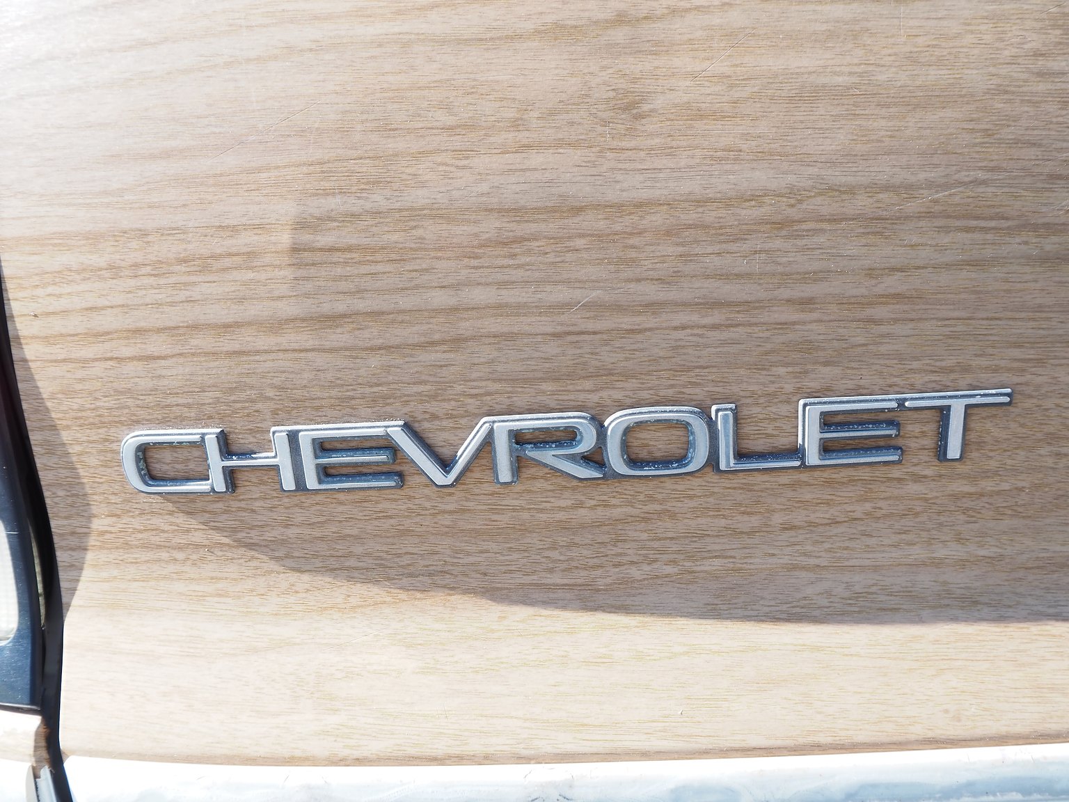 Exterior image of 1993 Chevrolet Caprice Classic Wagon 5.7 V8 