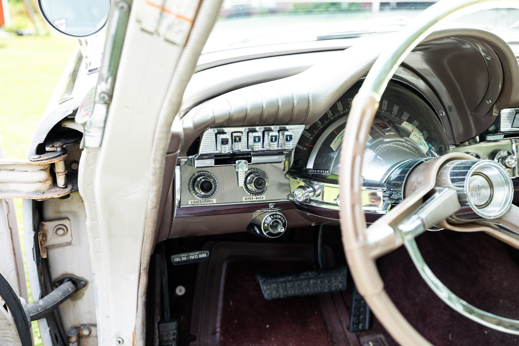 Innenraumfoto von 1962 Chrysler New Yorker