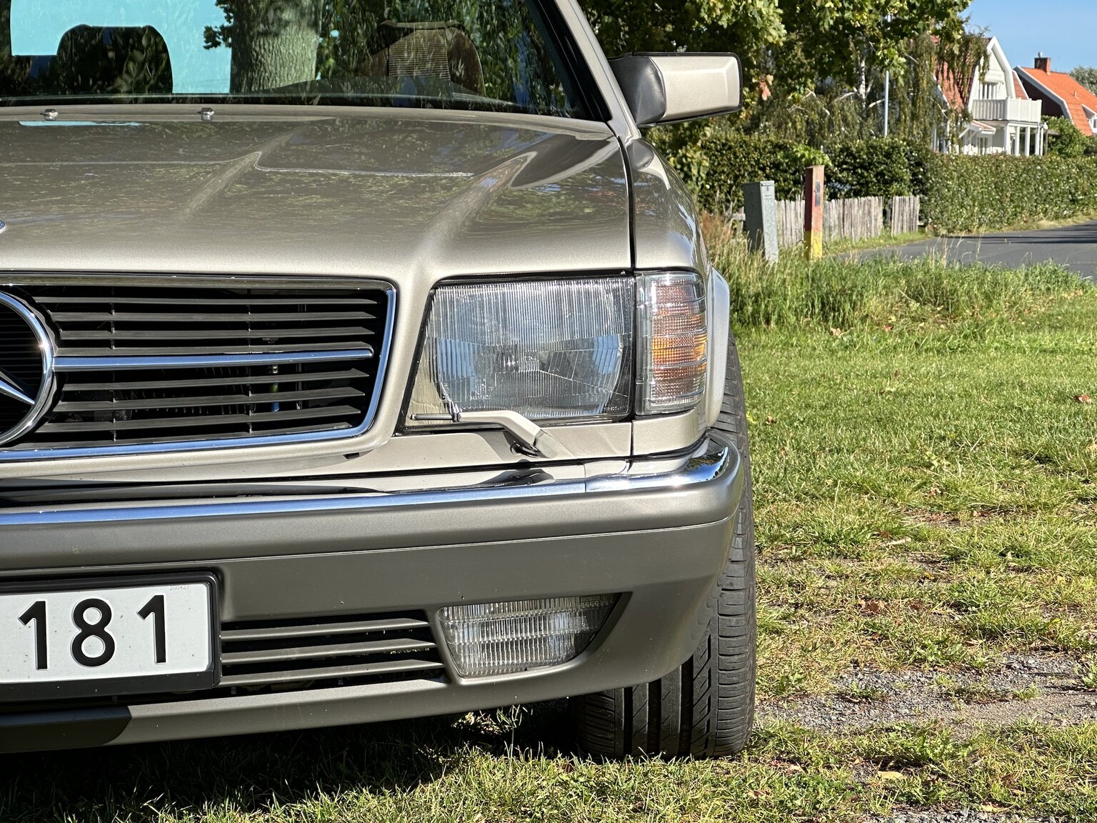 Aussenfoto 1986 Mercedes-Benz 500 SEC (16)