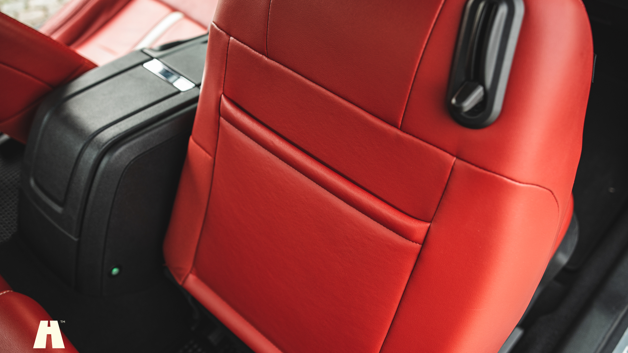 Interior image of 2010 Ford Mustang GT 