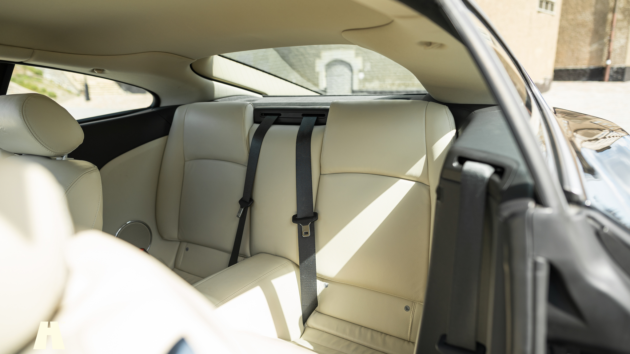 Innenraumfoto von 2008 Jaguar XKR (20)